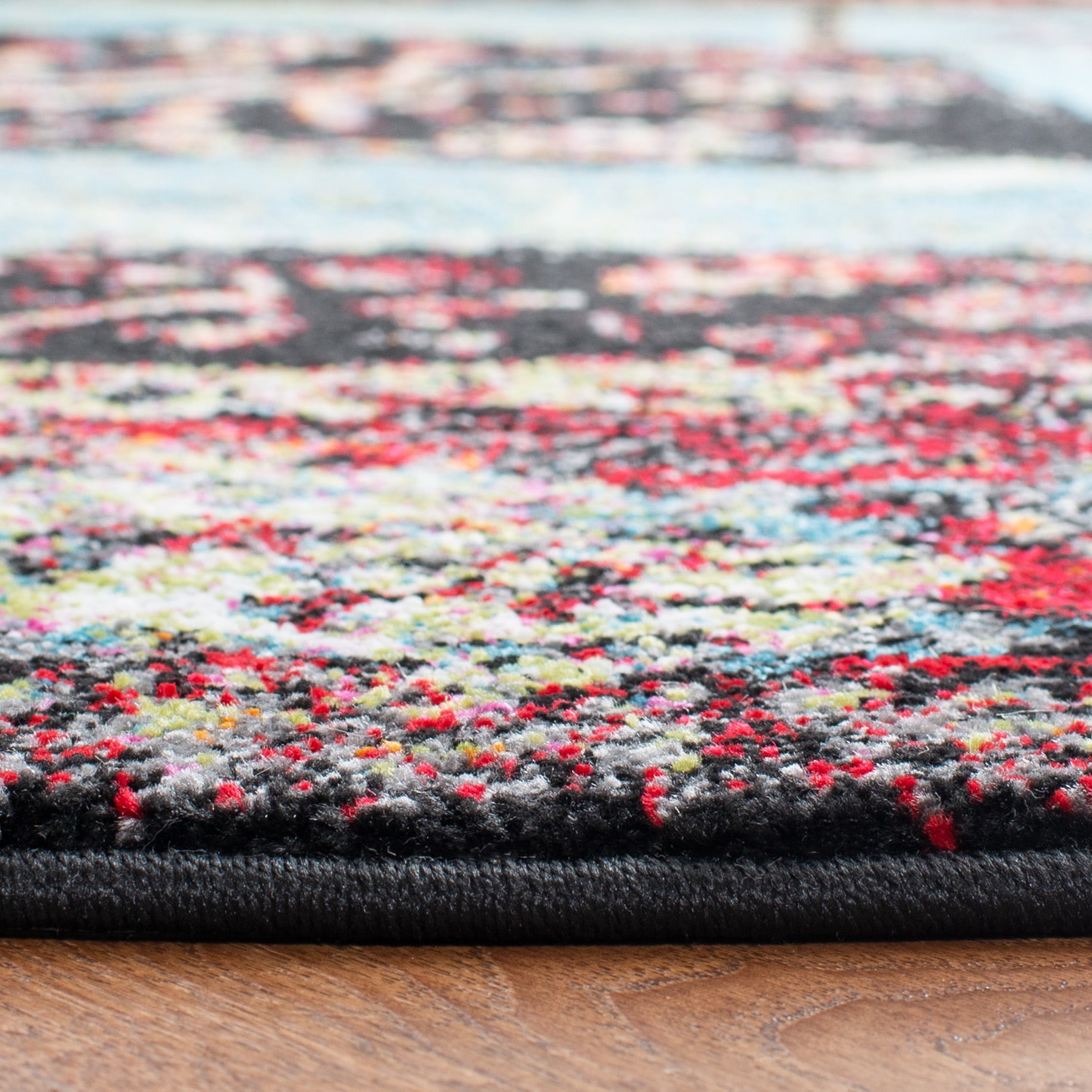 Safavieh VTH217Q-7R rugs - View #3