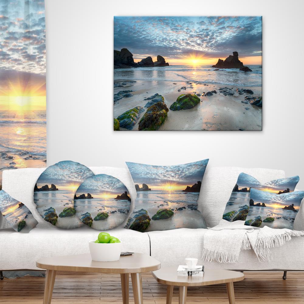 Designart CU14279-12-20 Accent-Pillows - View #3