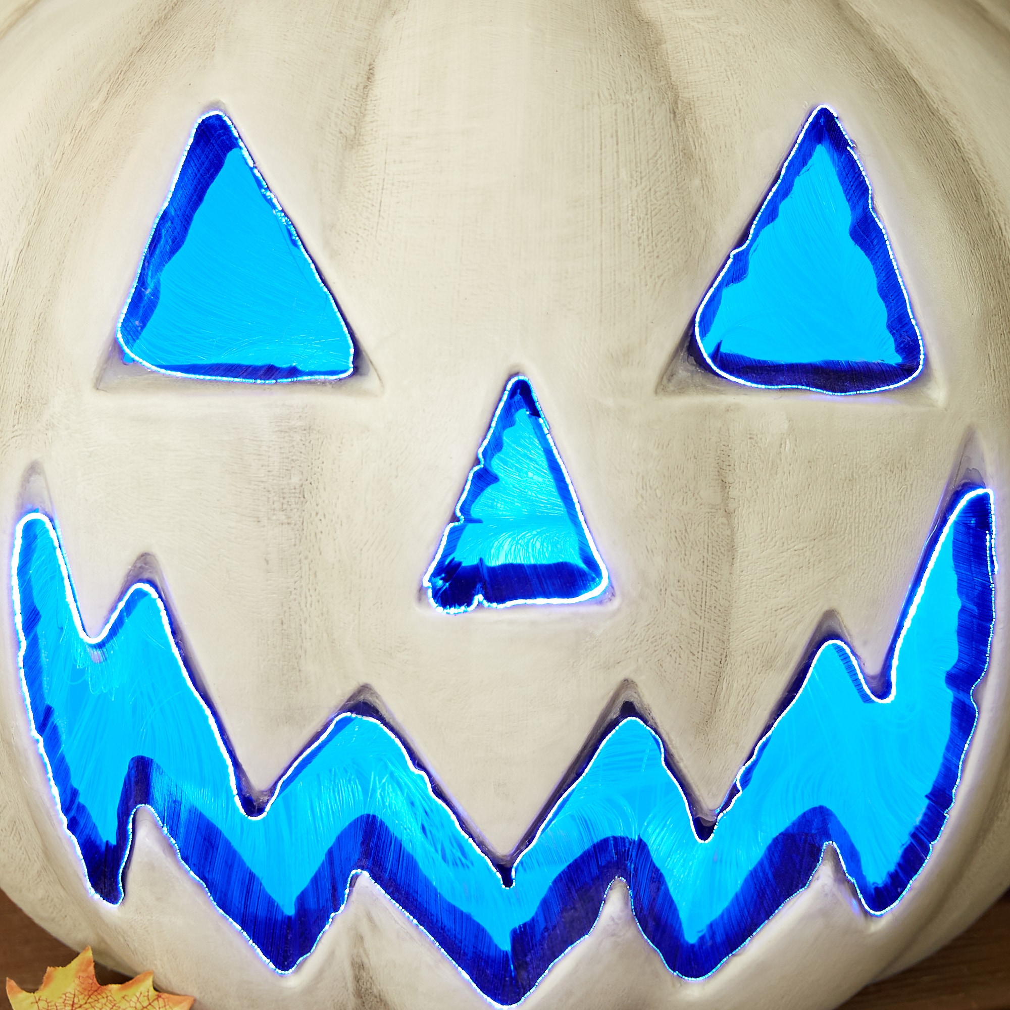 Haunted Living 226118 Table-Halloween-Decor - View #4