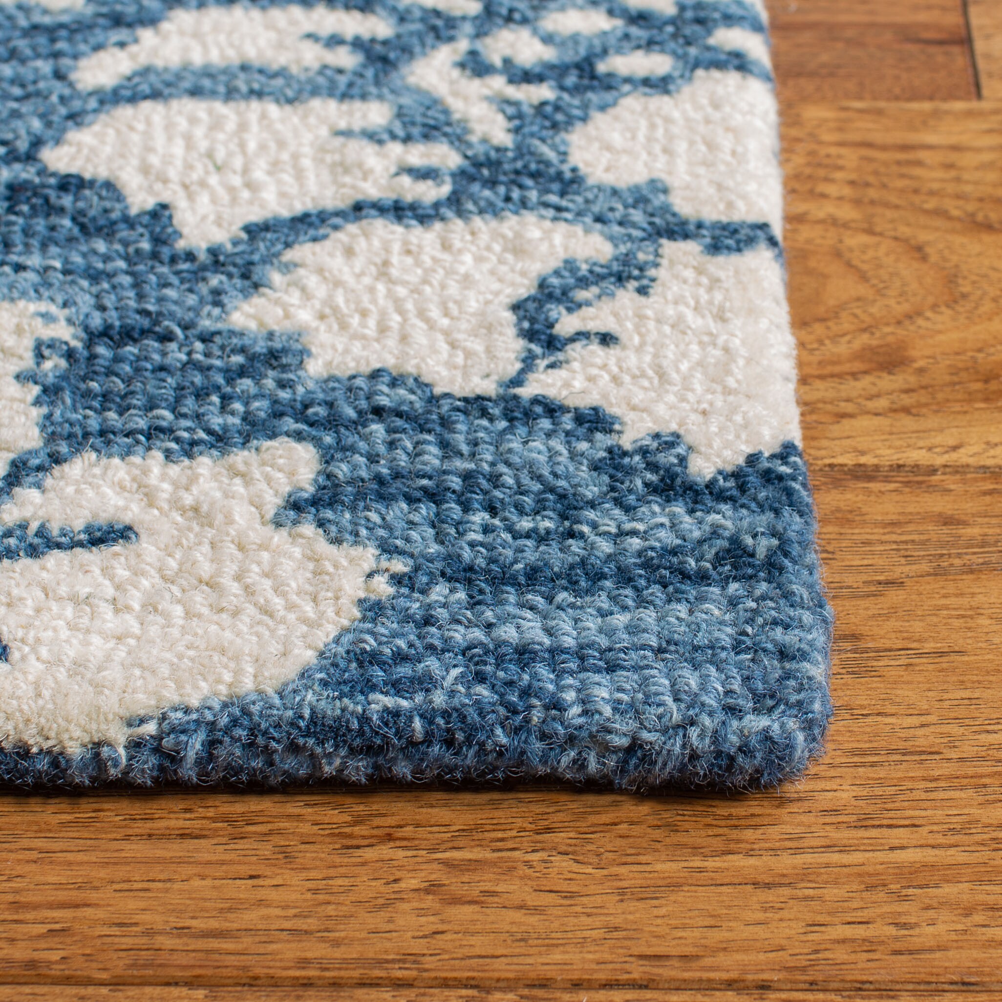 Safavieh MLP221M-5 rugs - View #5