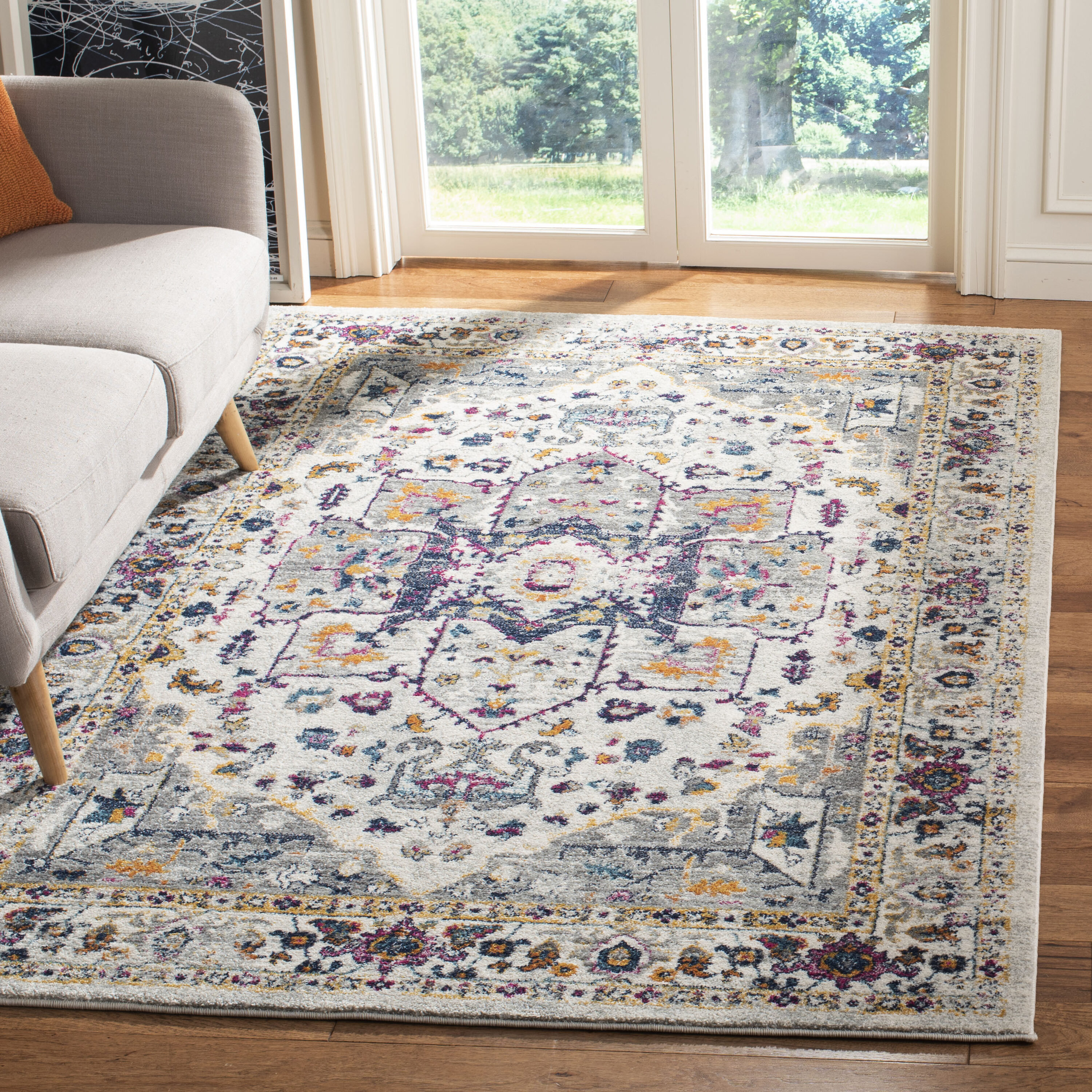 Safavieh EVK275A-3 Evoke Livia 3 x 5 (ft) Loomed Synthetic Ivory/Gray Rectangular Indoor Distressed/Overdyed Vintage Throw rug
