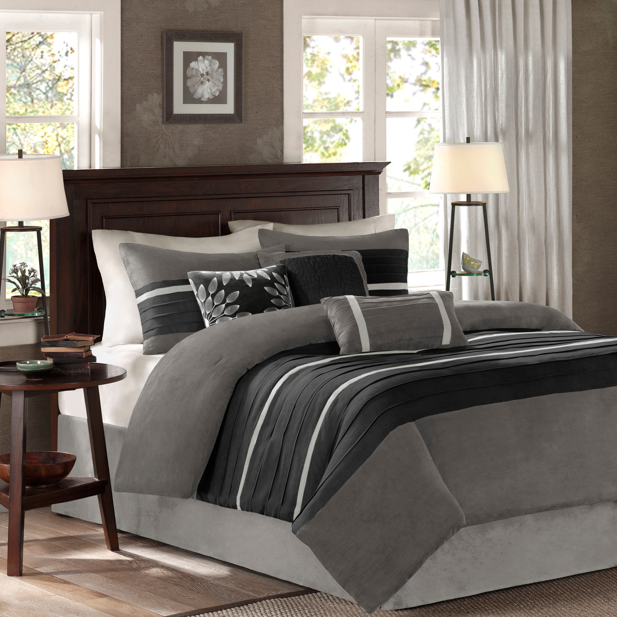 Madison Park MP10-424 Suede 7 -Piece Black King Comforter Set