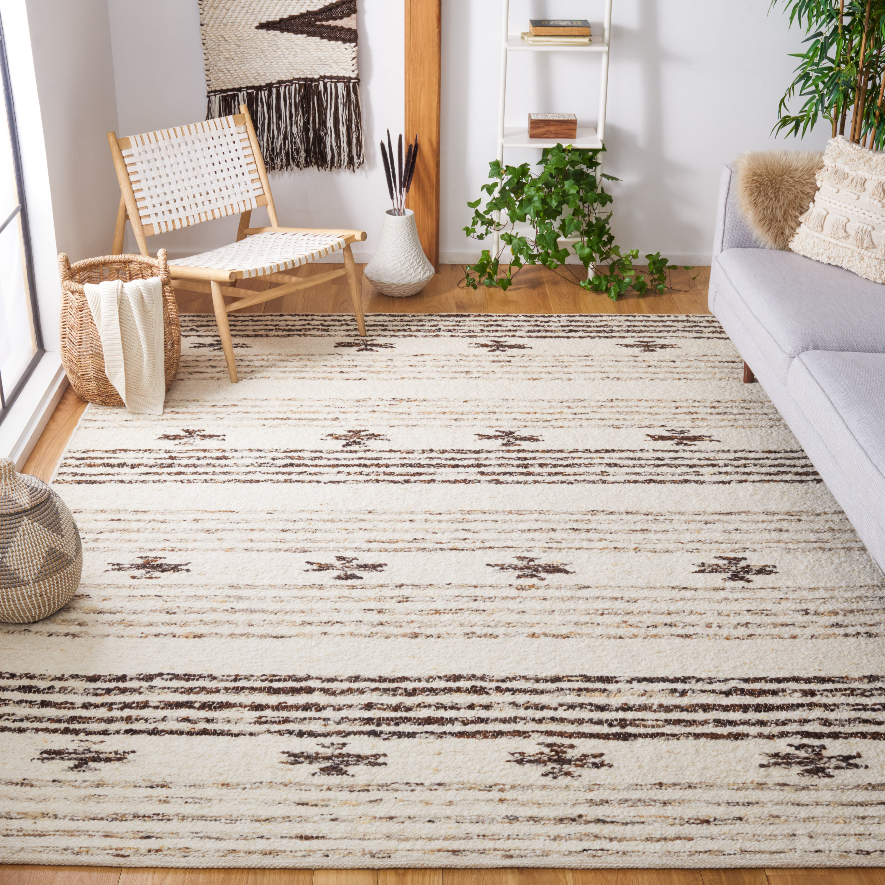 Handmade Black and Ivory Wool Cotton Striped Rug, 5' x 8'