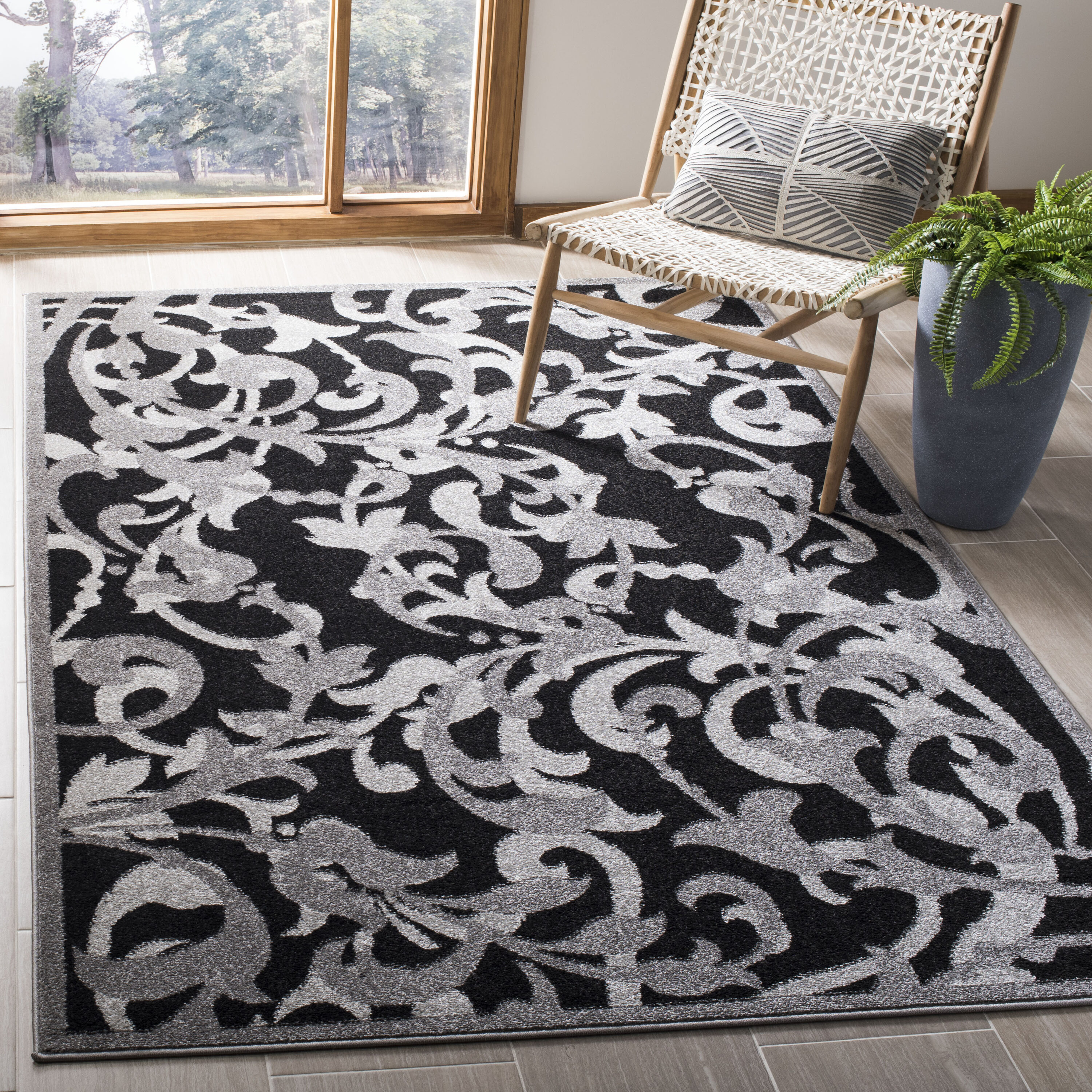 Safavieh AMT428G-6 Amherst Sophia 6 x 9 (ft) Loomed Synthetic Anthracite/Light Gray Rectangular Indoor/Outdoor Abstract Farmhouse/Cottage Area rug