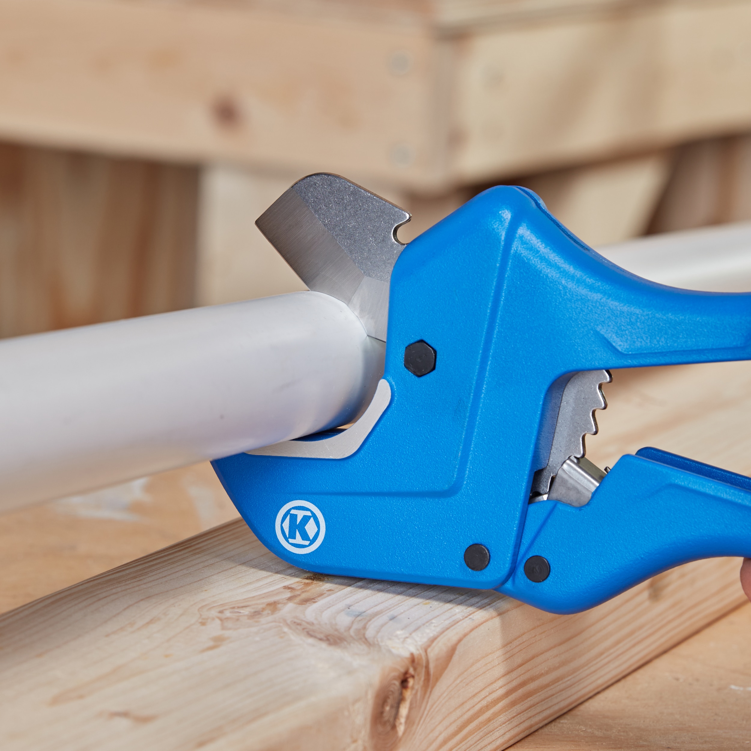 PVC Cutter, Up to 2-1/2, PVC Pipe Cutter 2 Inch, ABS Pipe Cutter, Ratchet  Pipe Cutter Heavy-Duty, Pex Cutting Tool, PEX Pipe Cutter for Cutting PEX,  PVC, PPR Plastic Hoses and Plumbing