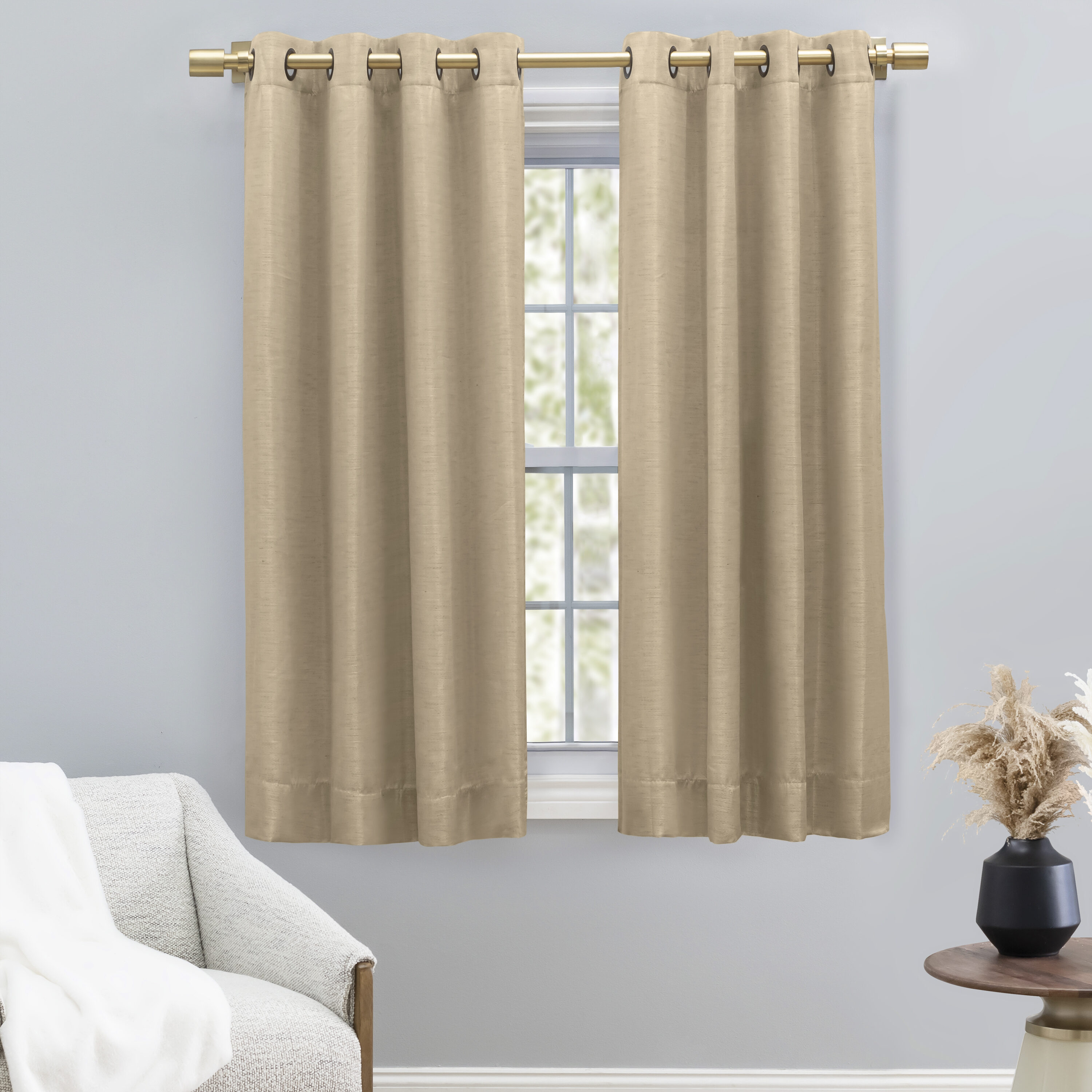 Ricardo Trading 04700-79-045-77 45-Inches Linen Room darkening Standard lined Grommet Single curtain panel