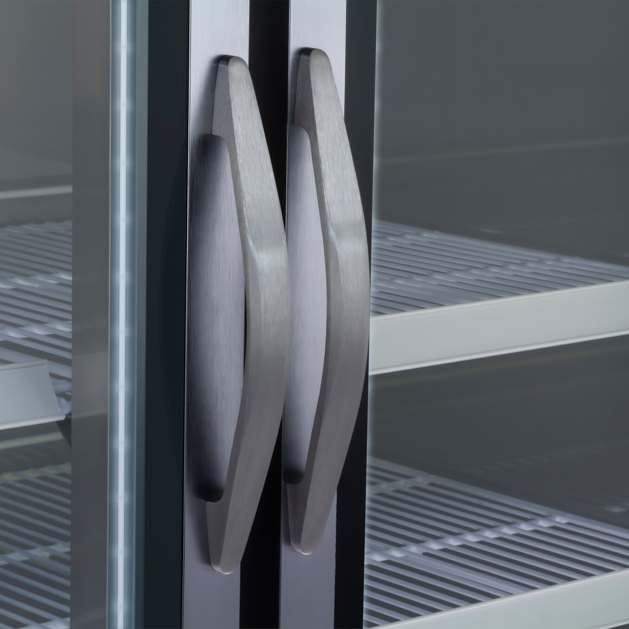 Maxx Cold MXCR-49GD Commercial-Refrigerators - View #4