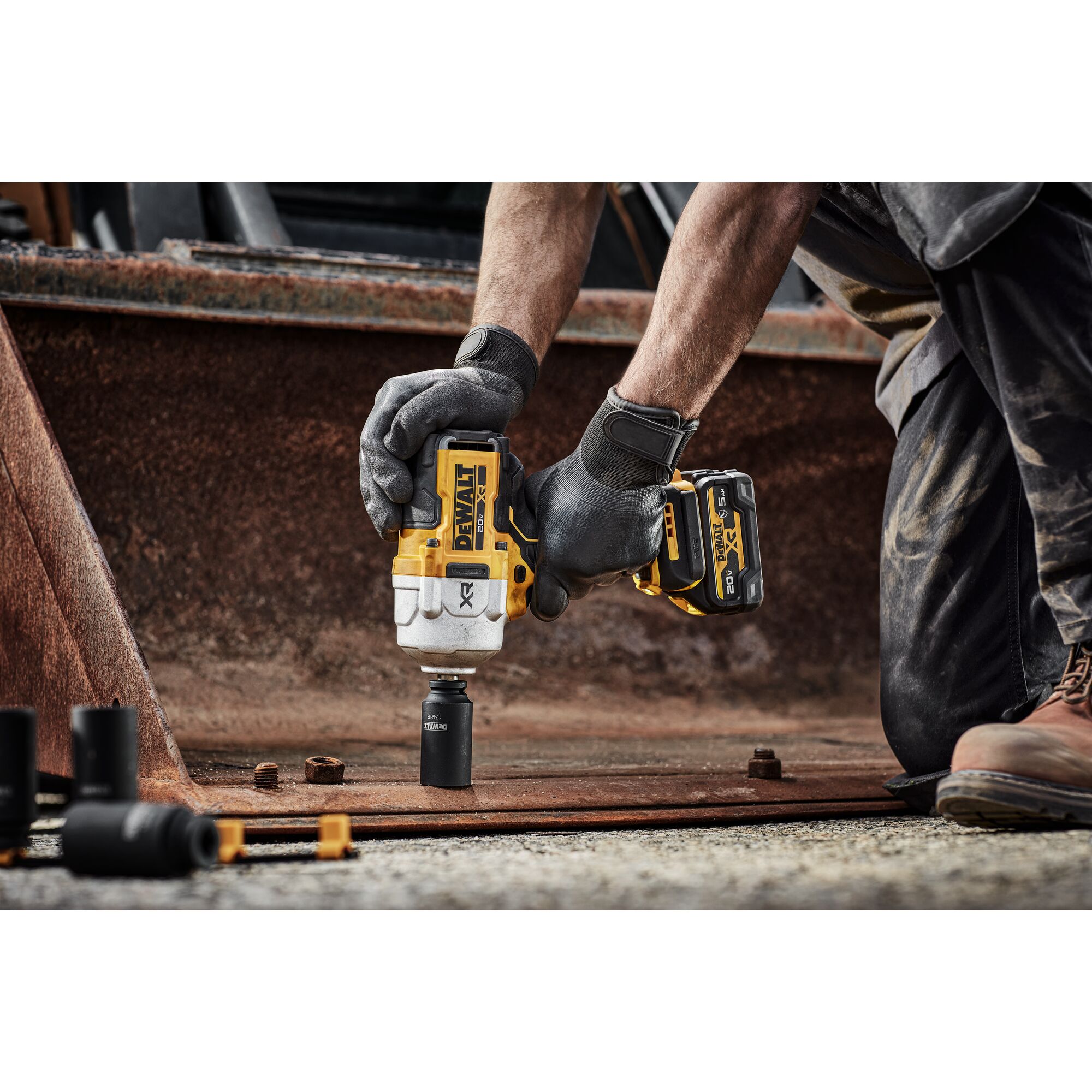 DEWALT XR 20 volt Max Variable Speed Brushless 1 2 in Drive