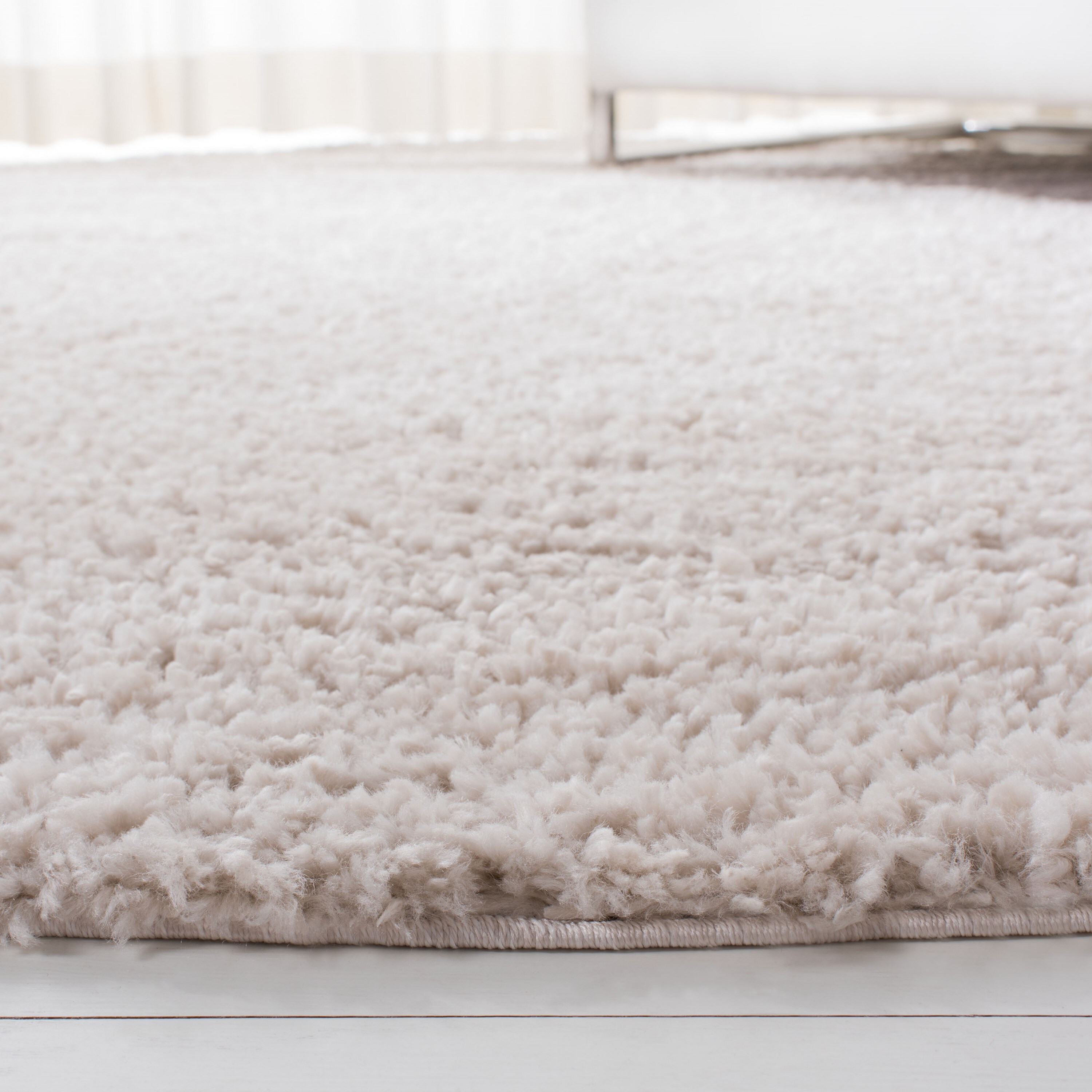 Safavieh AUG900D-7R rugs - View #3