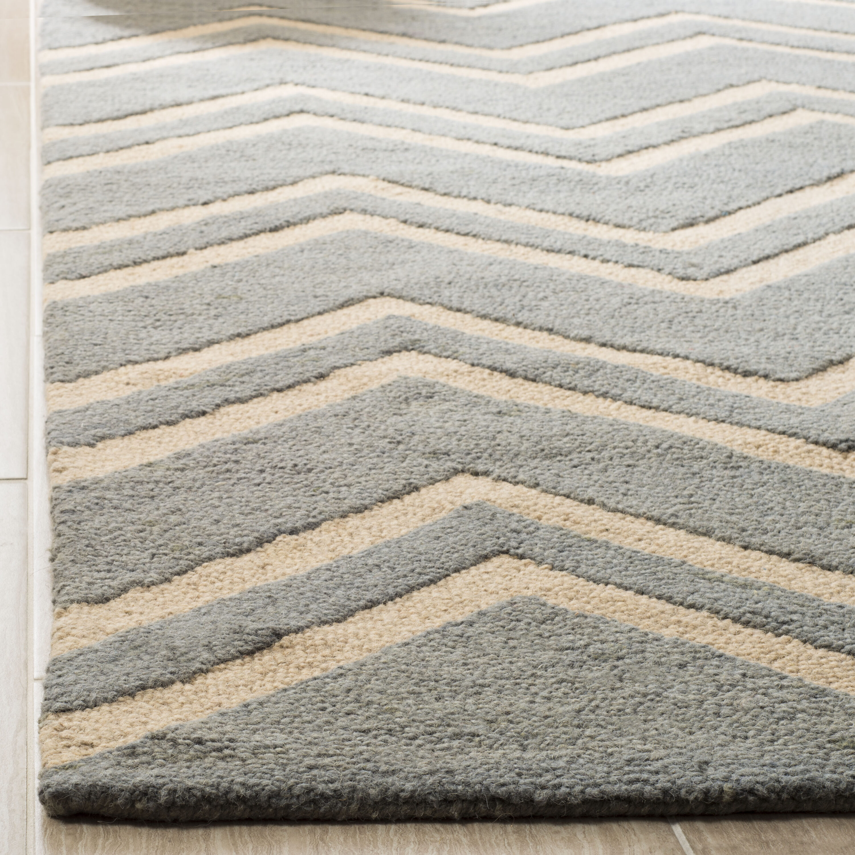 Safavieh CAM824A-5 rugs - View #3