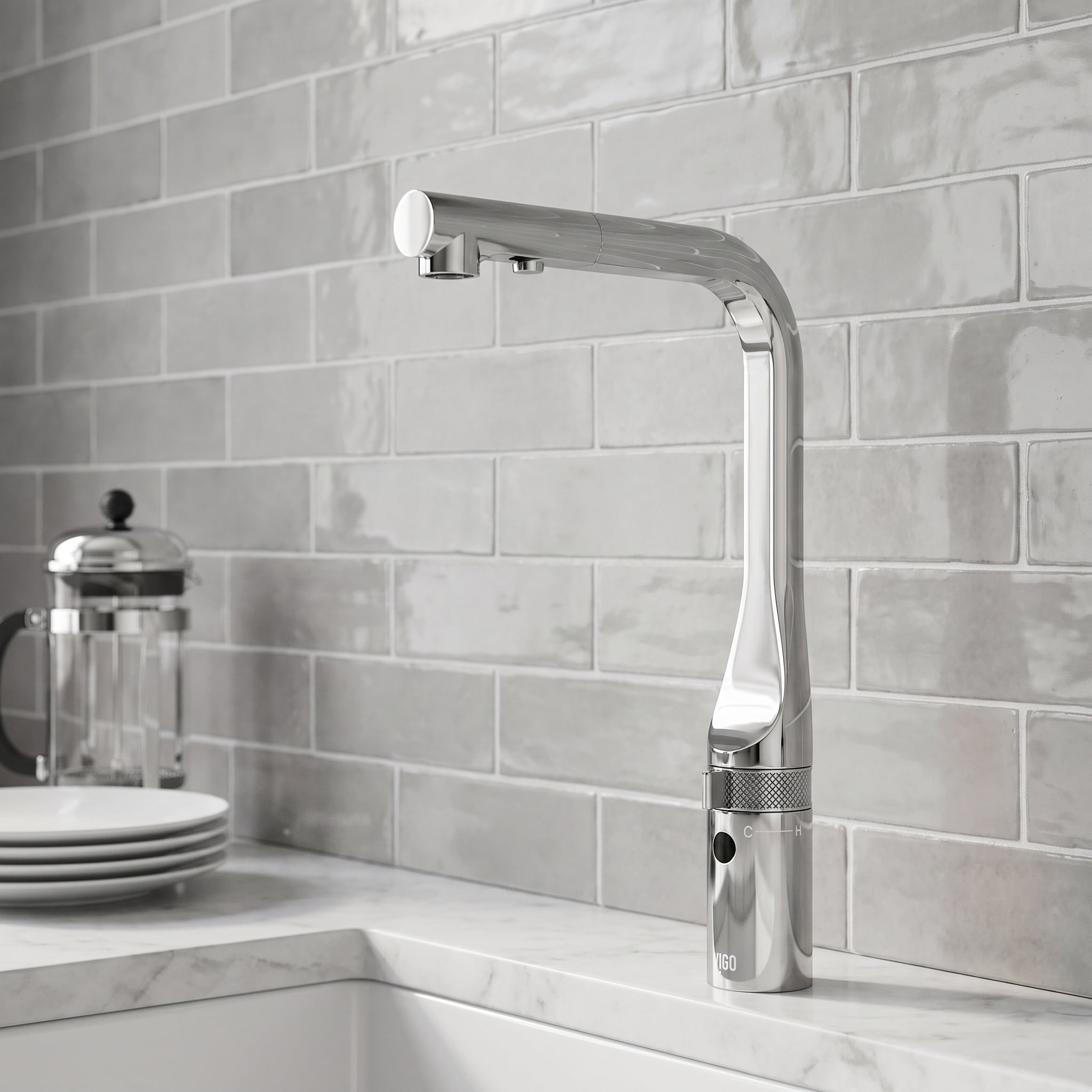 VIGO Jewel Chrome Single Handle Deck-mount Touchless Pull-out Kitchen Faucet with Sprayer