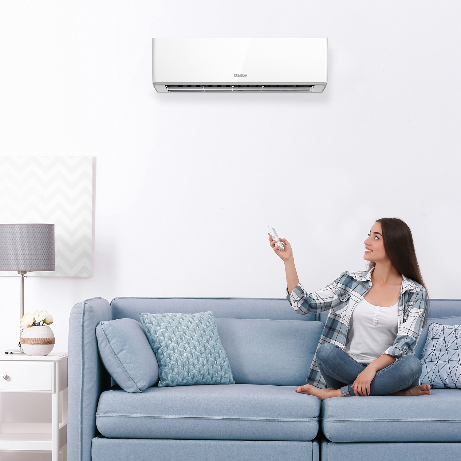 Danby Single Zone 12000-BTU 21 SEER Ductless Mini Split Air Conditioner ...