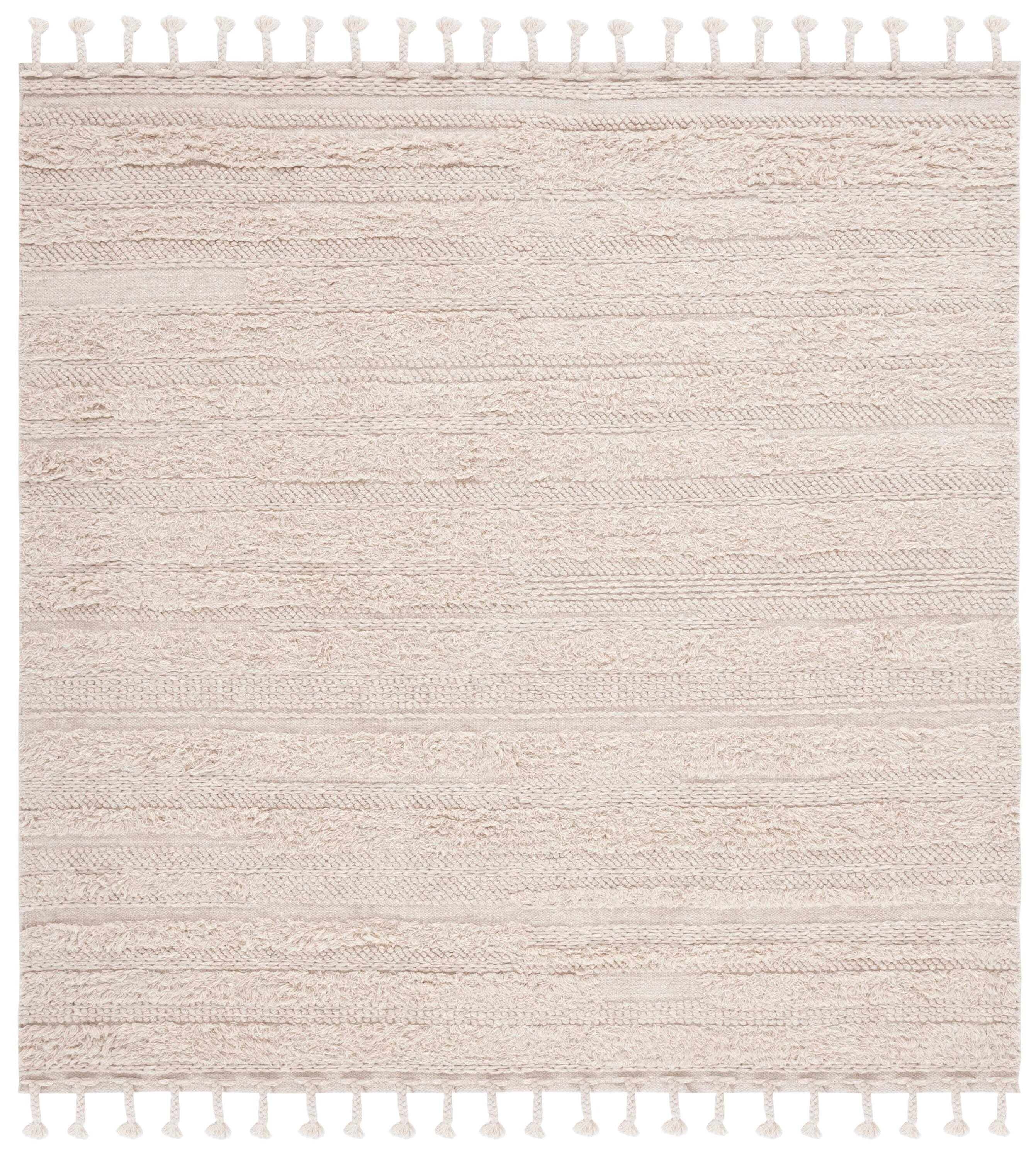 Safavieh Casablanca 450A Beige With Tassel 7 x 7 Square Area rug