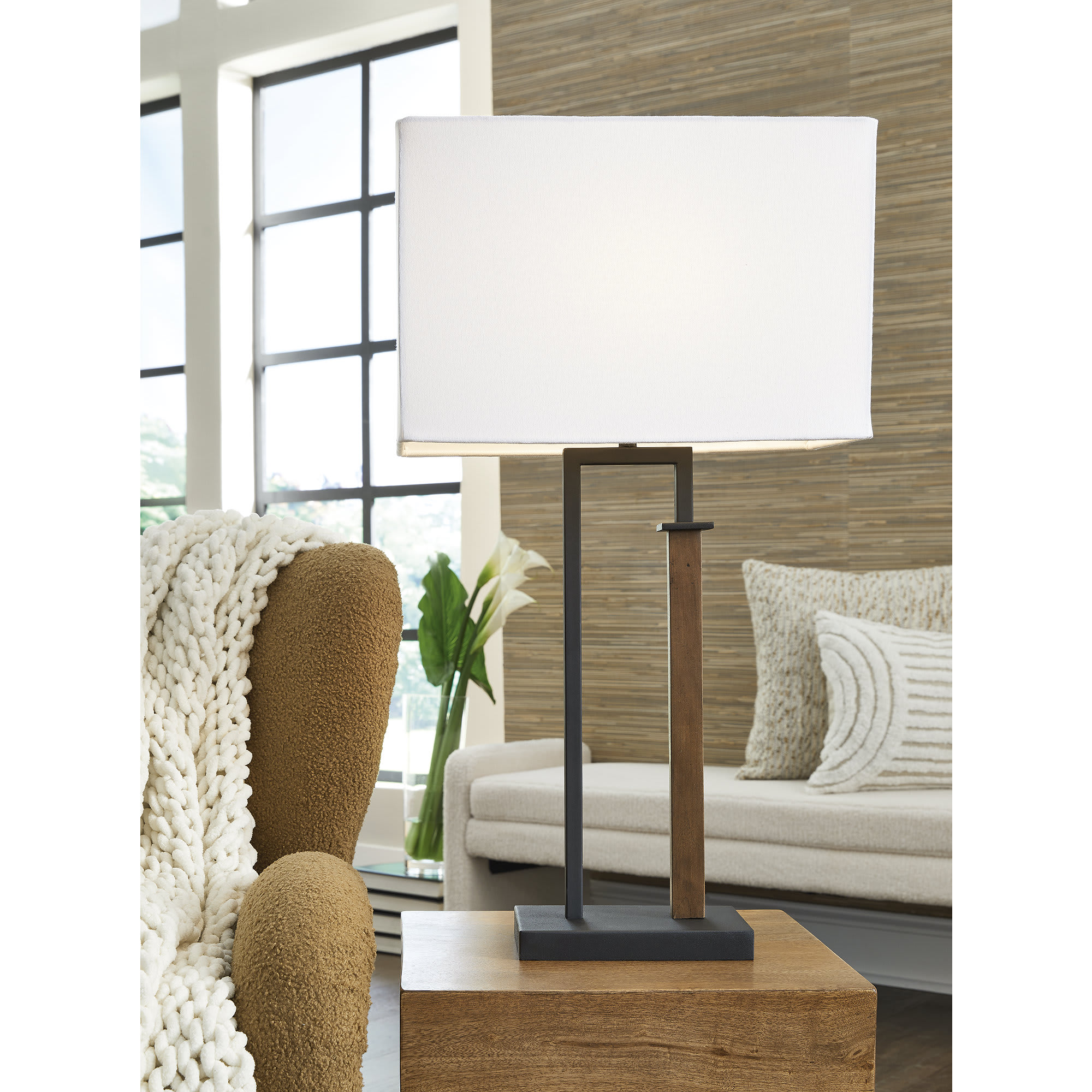 Signature Design by Ashley L204554 Table-Lamps - View #2