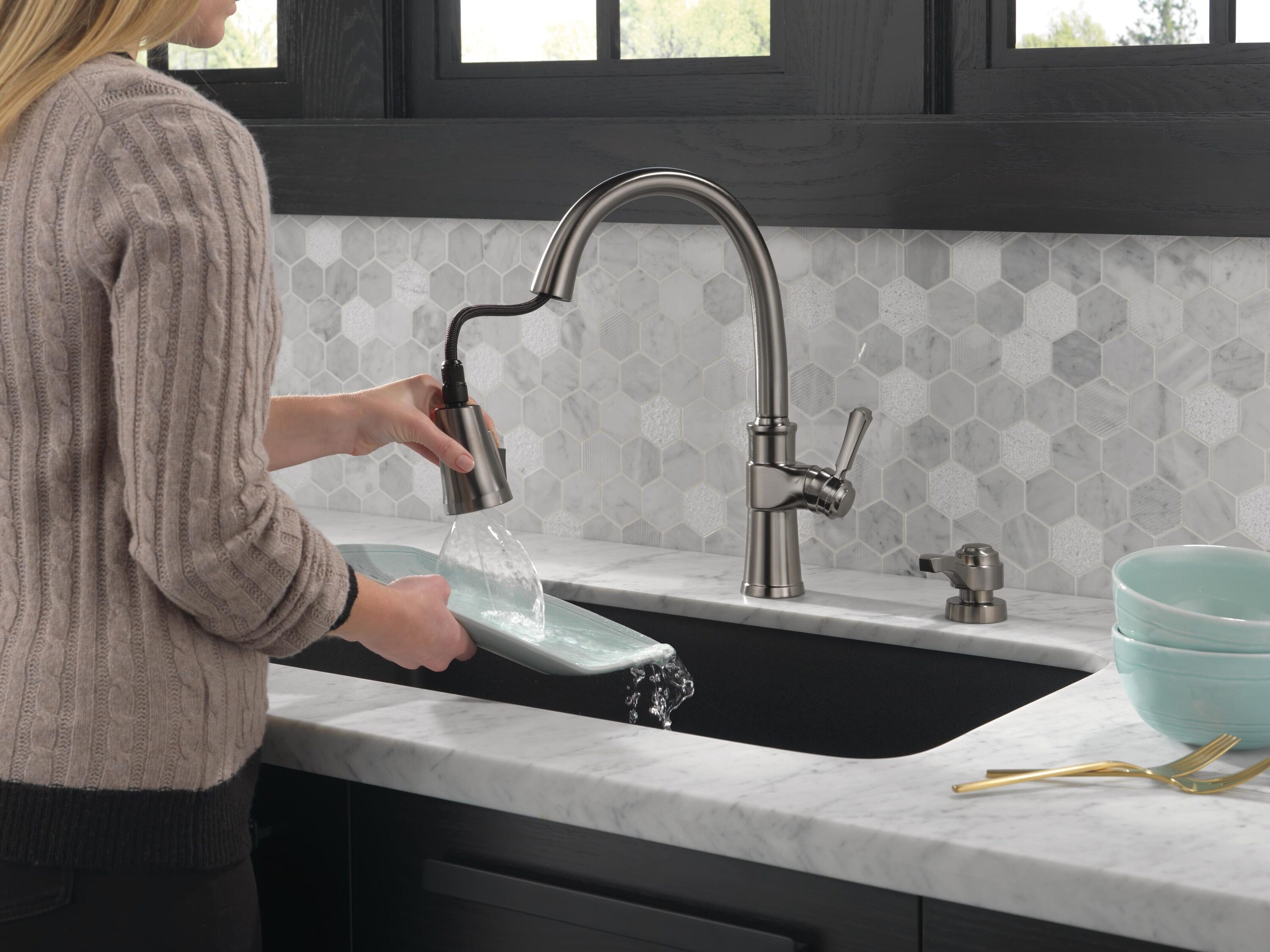 Delta 19964Z-KSSD-DST Kitchen-Faucets - View #7