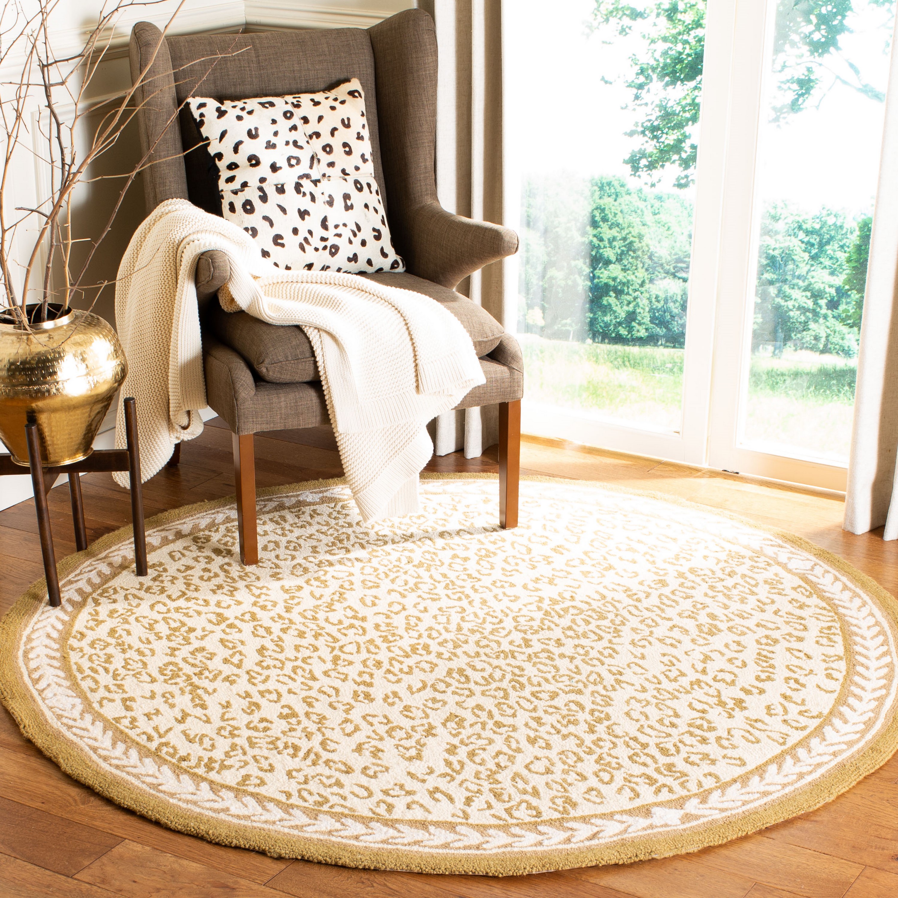 Safavieh Chelsea Cayla 8 X 10 (ft) Wool Ivory Oval Indoor Animal Print  Lodge Area Rug in the Rugs department at