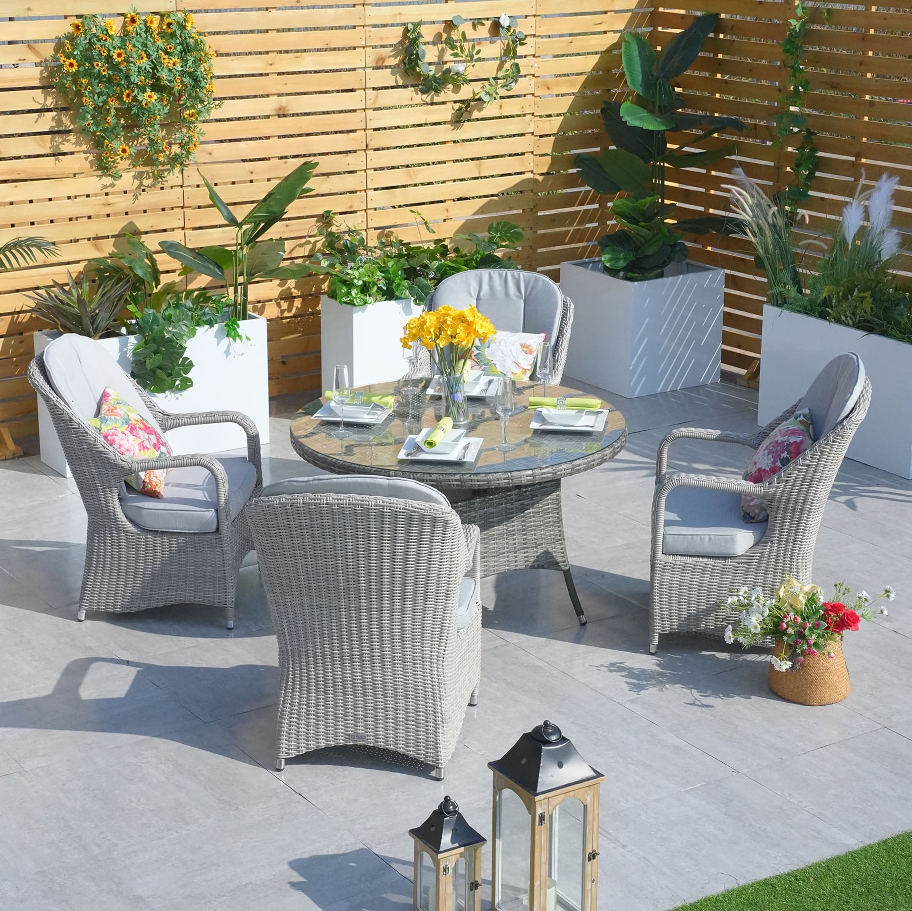 Direct Wicker DWD-1709009HL Mason 5 -Piece Gray Wicker Patio Dining Set Wicker Round Table with 4 Gray Cushions Stationary Chairs and Umbrella Included