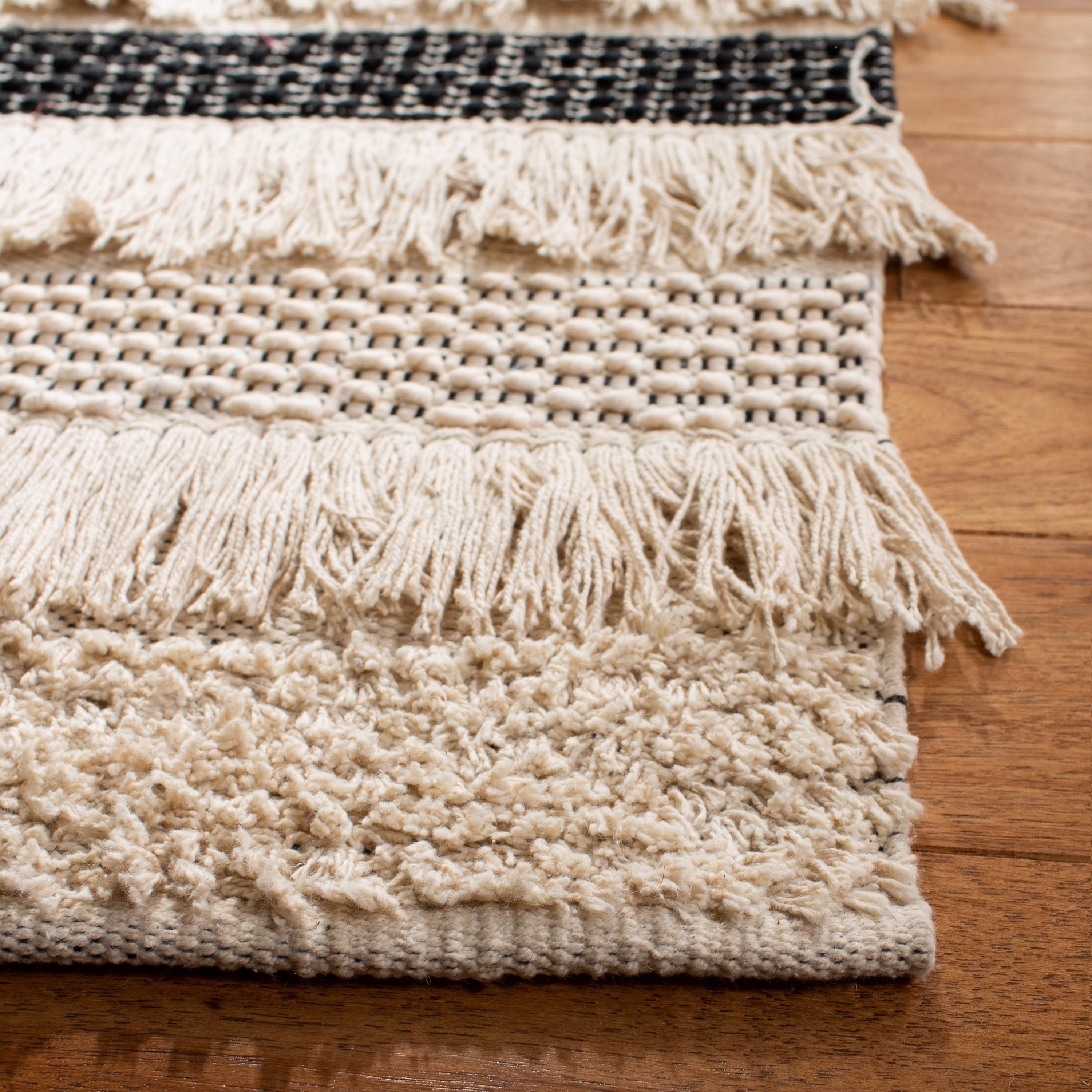 Safavieh NAT655A-3 rugs - View #3