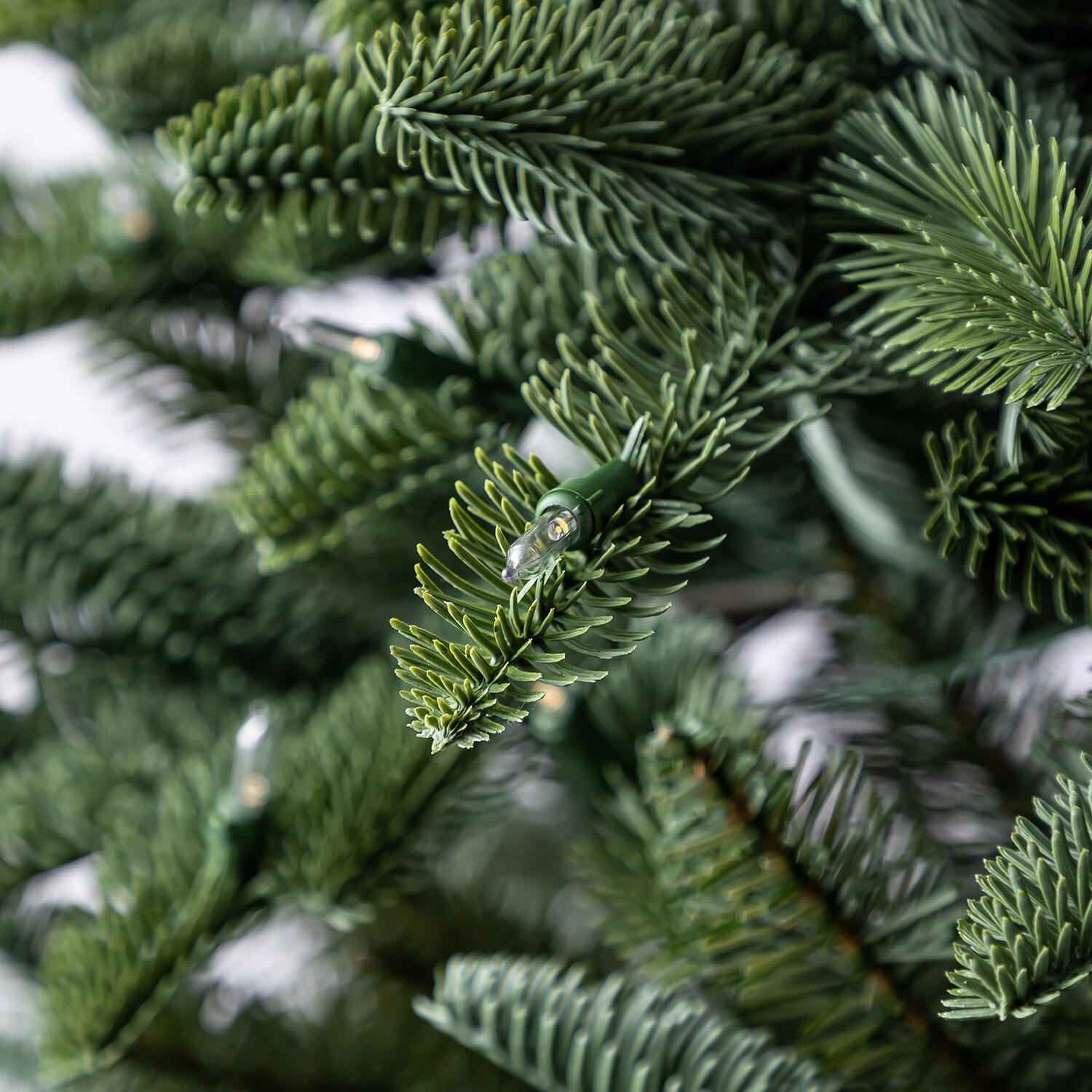 Tree Classics by Balsam Hill TG70P4798L06 Artificial-Christmas-Trees - View #8