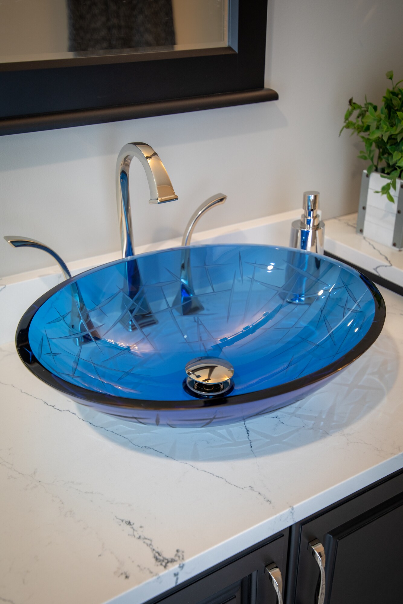 Eden Bath Blue Glass Vessel Oval Modern Bathroom Sink (19.75-in x 15-in ...