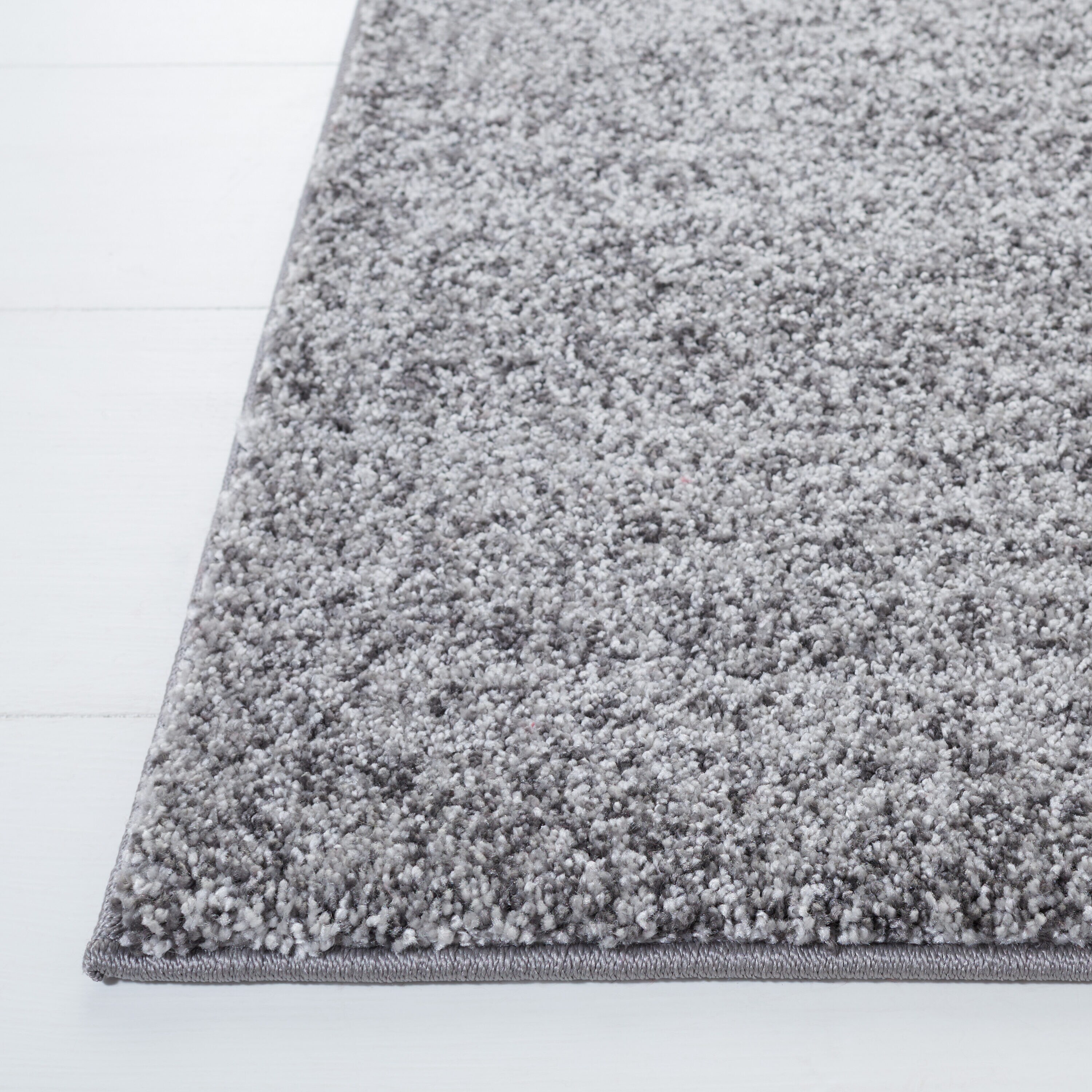 Safavieh RET560F-28 rugs - View #3
