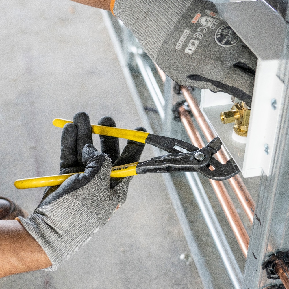 Klein Tools D50412B pliers - View #7