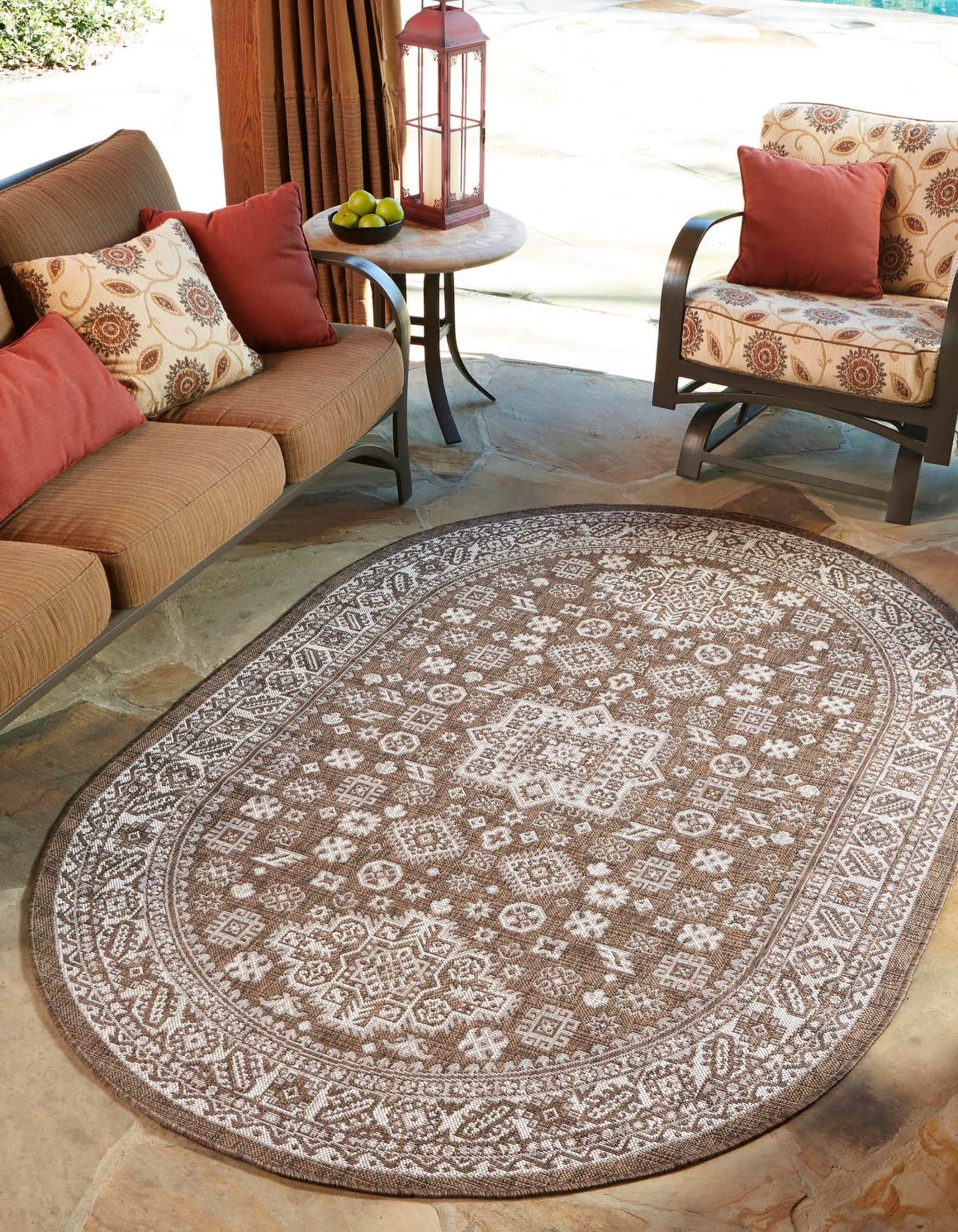 Unique Loom 3162493 Outdoor Aztec 8 x 10 (ft) Loomed Polypropylene Brown Oval Indoor/Outdoor Border Area rug