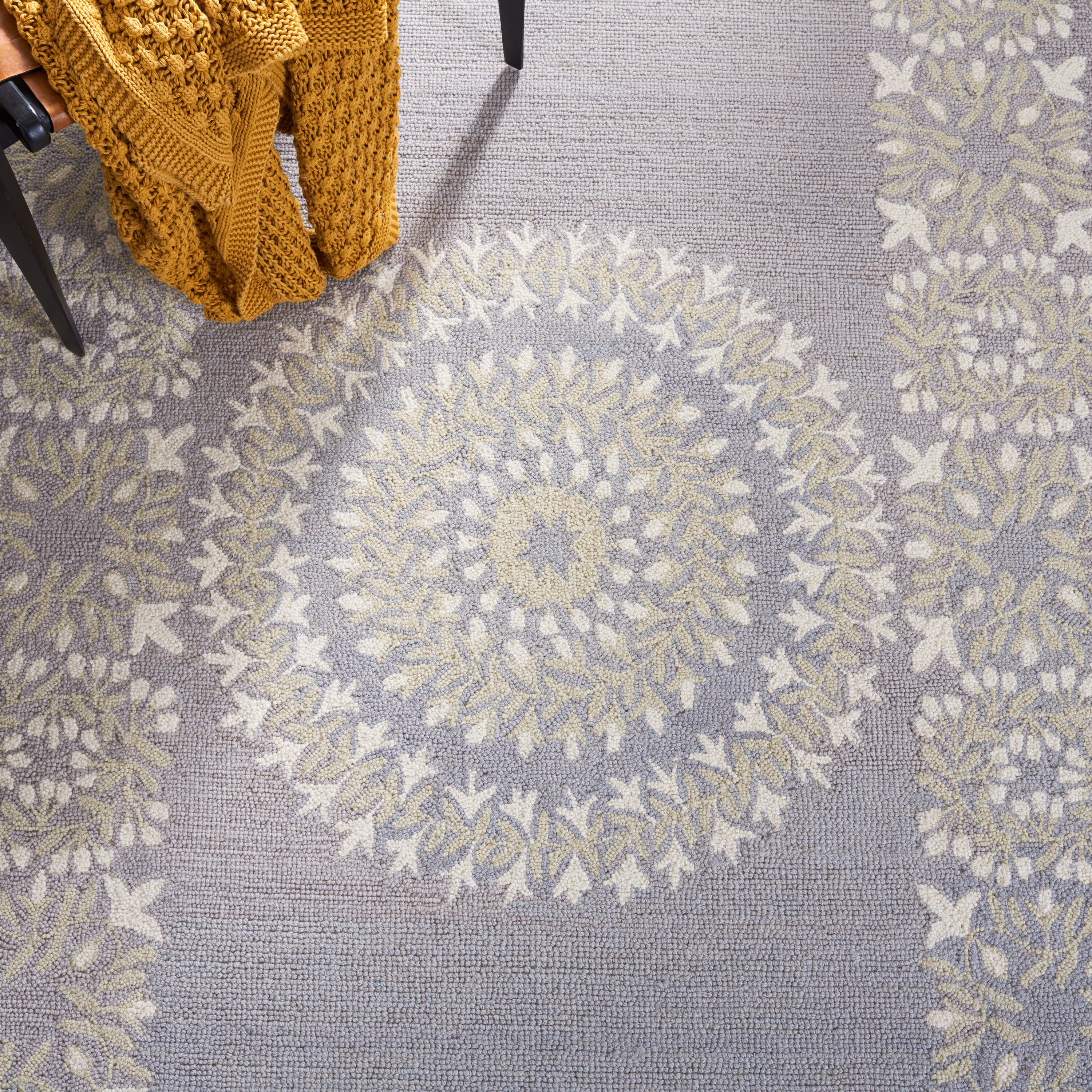 Safavieh EM826F-29 rugs - View #5