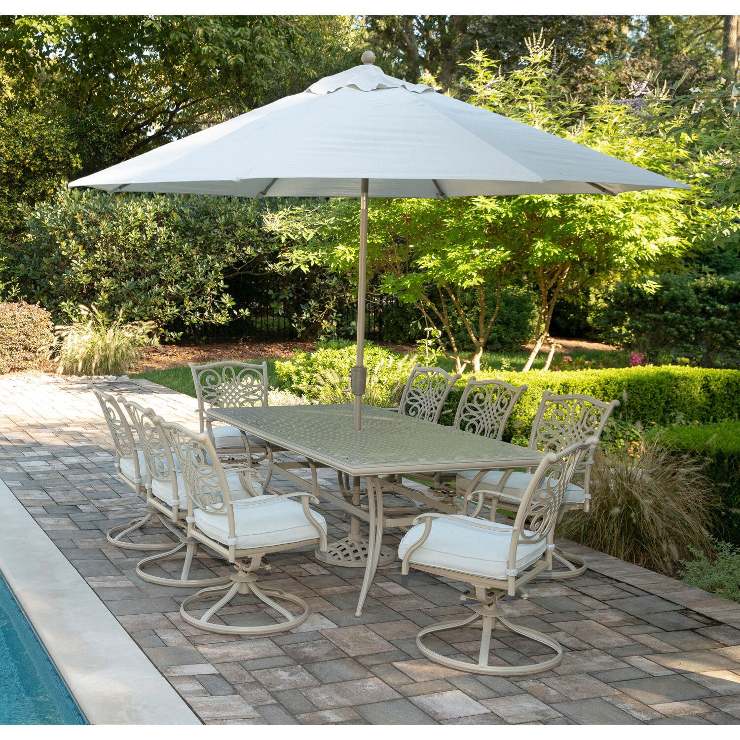 Hanover TRADDNSD9PCSW8-BE-SU Patio-Dining-Sets - View #4