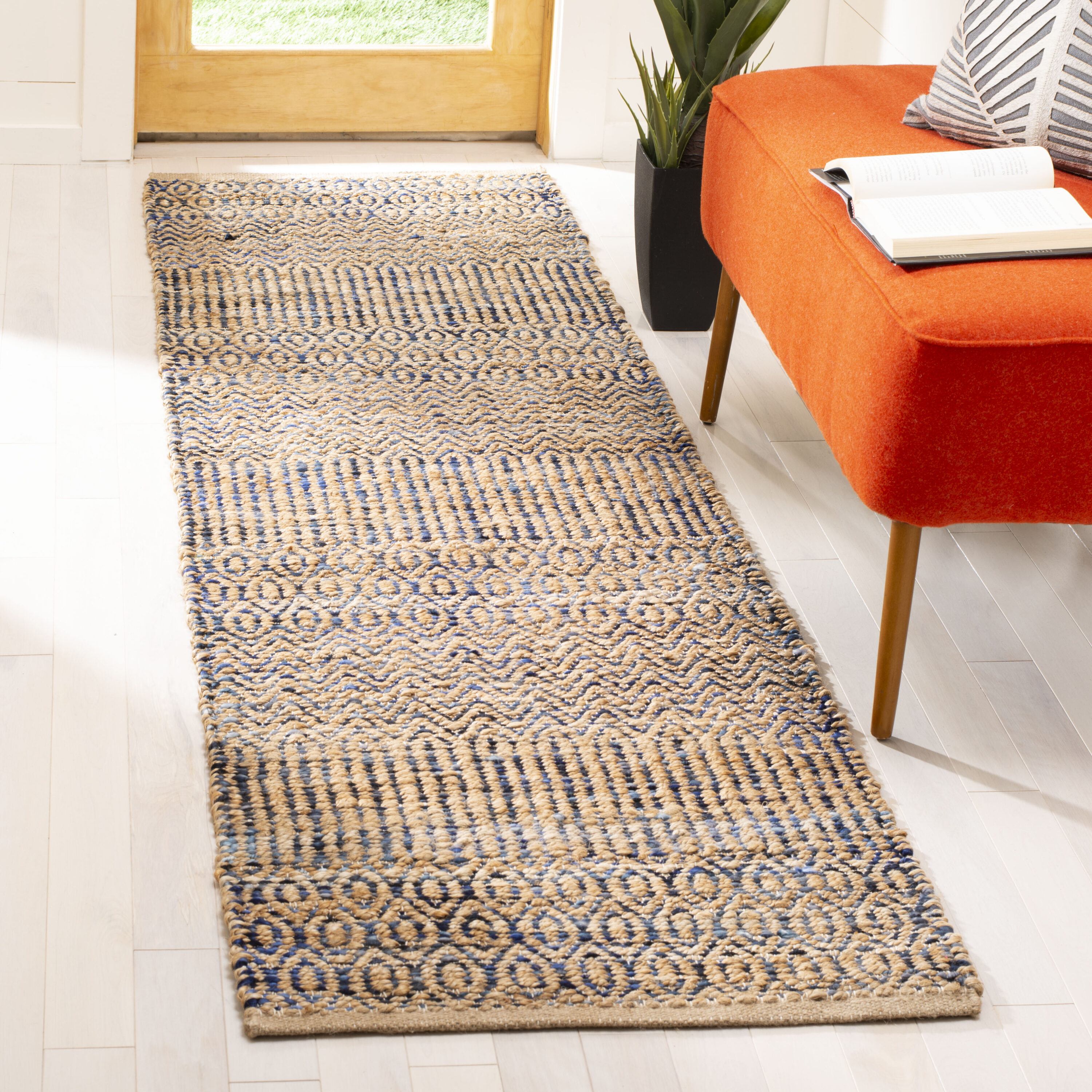  Cape Cod 309 Navy/Natural Bohemian 2ft-3in x 8ft Runner Rug