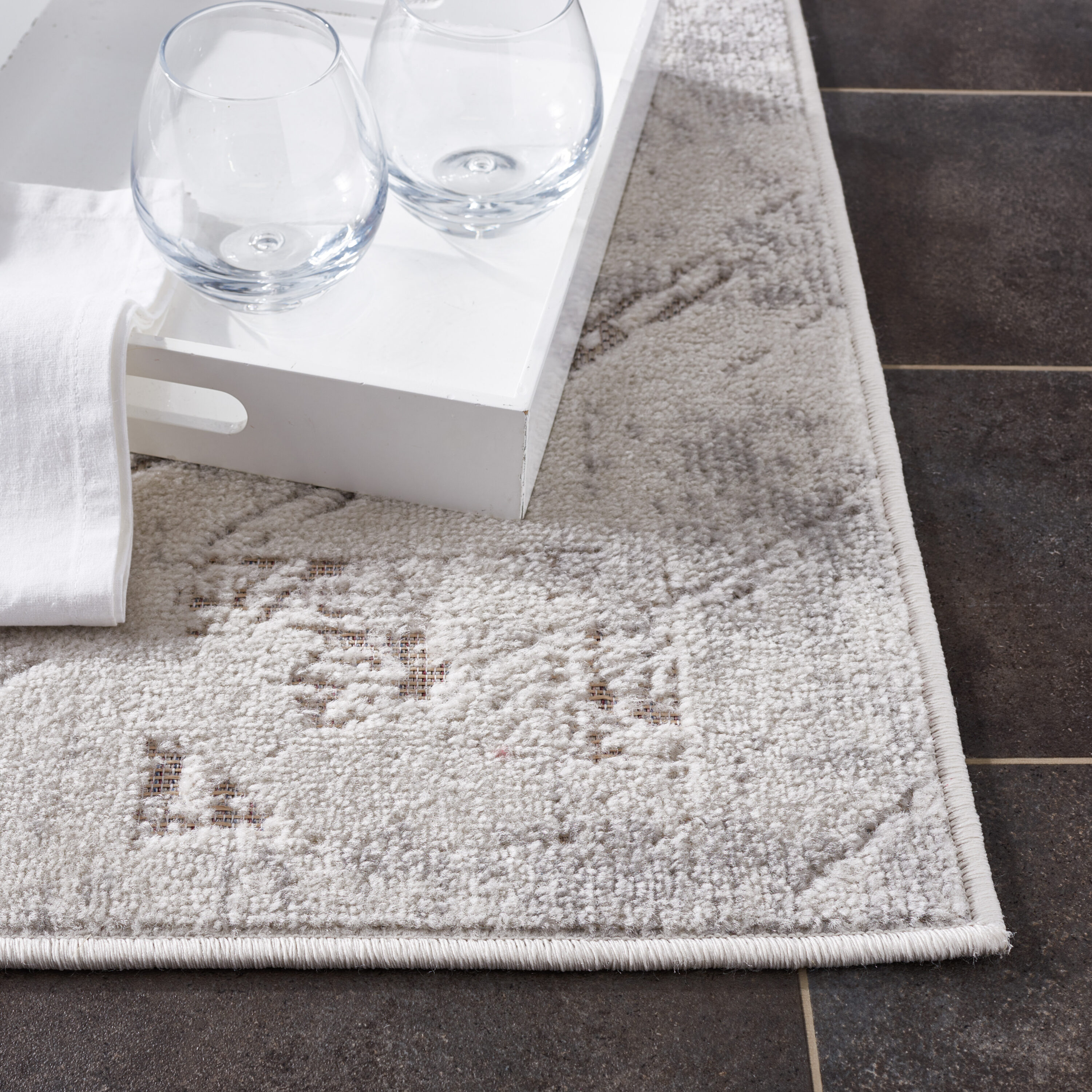Reversible Easy-Care Geometric Gray Synthetic 7' Square Area Rug