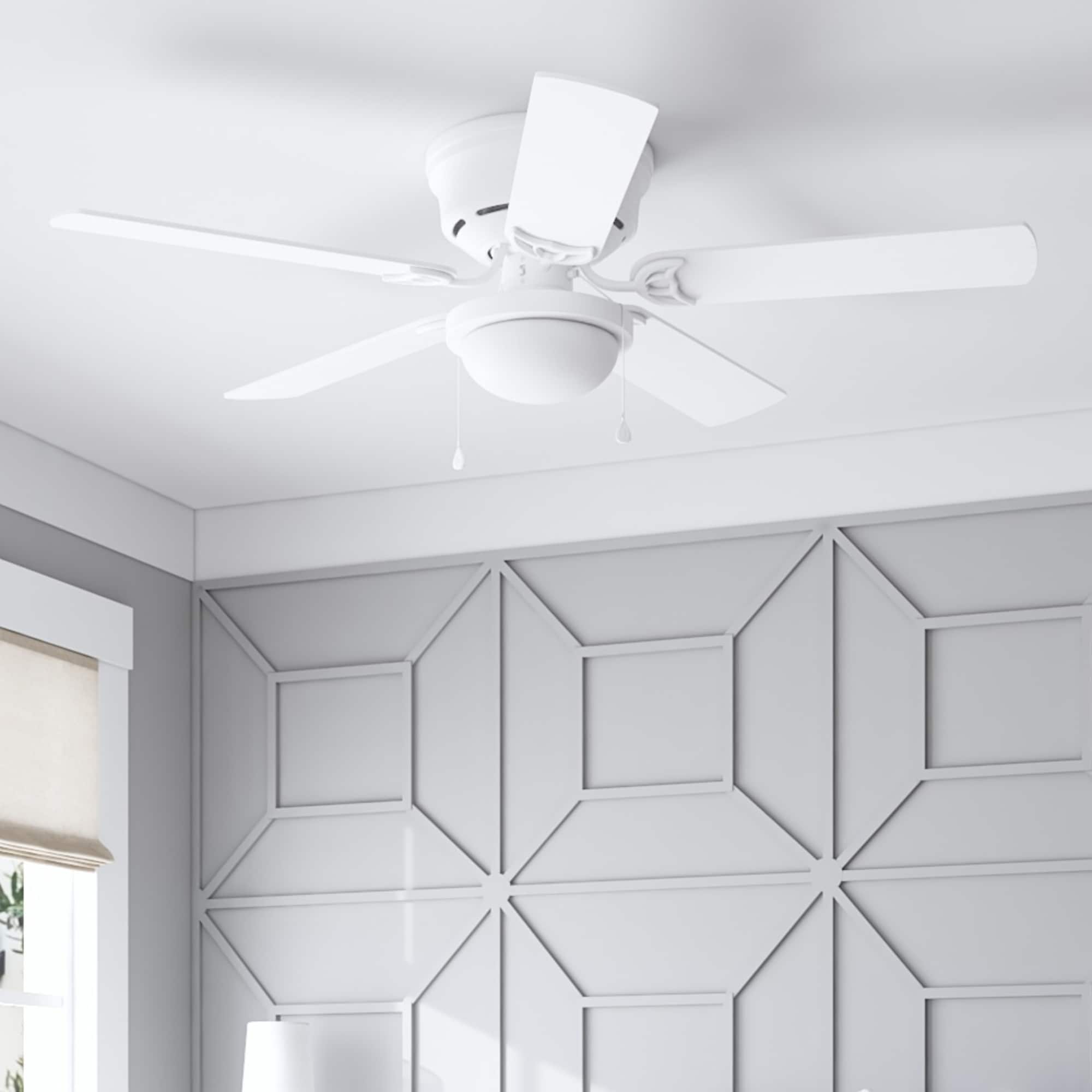 Harbor Breeze Armitage 52-in White Indoor Flush Mount Ceiling Fan with  Light (5-Blade) in the Ceiling Fans department at