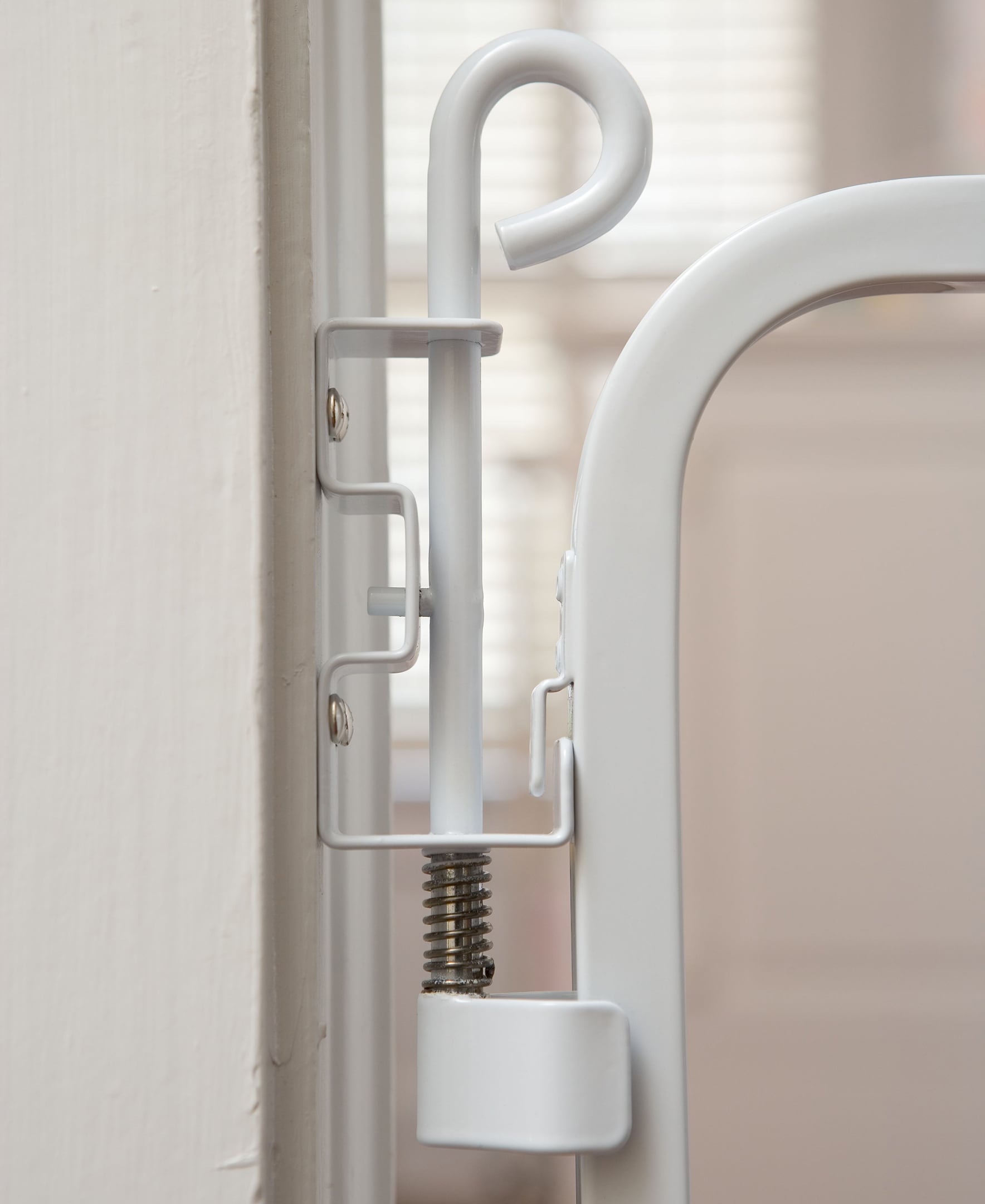 White Metal Auto-Lock Baby and Pet Safety Gate