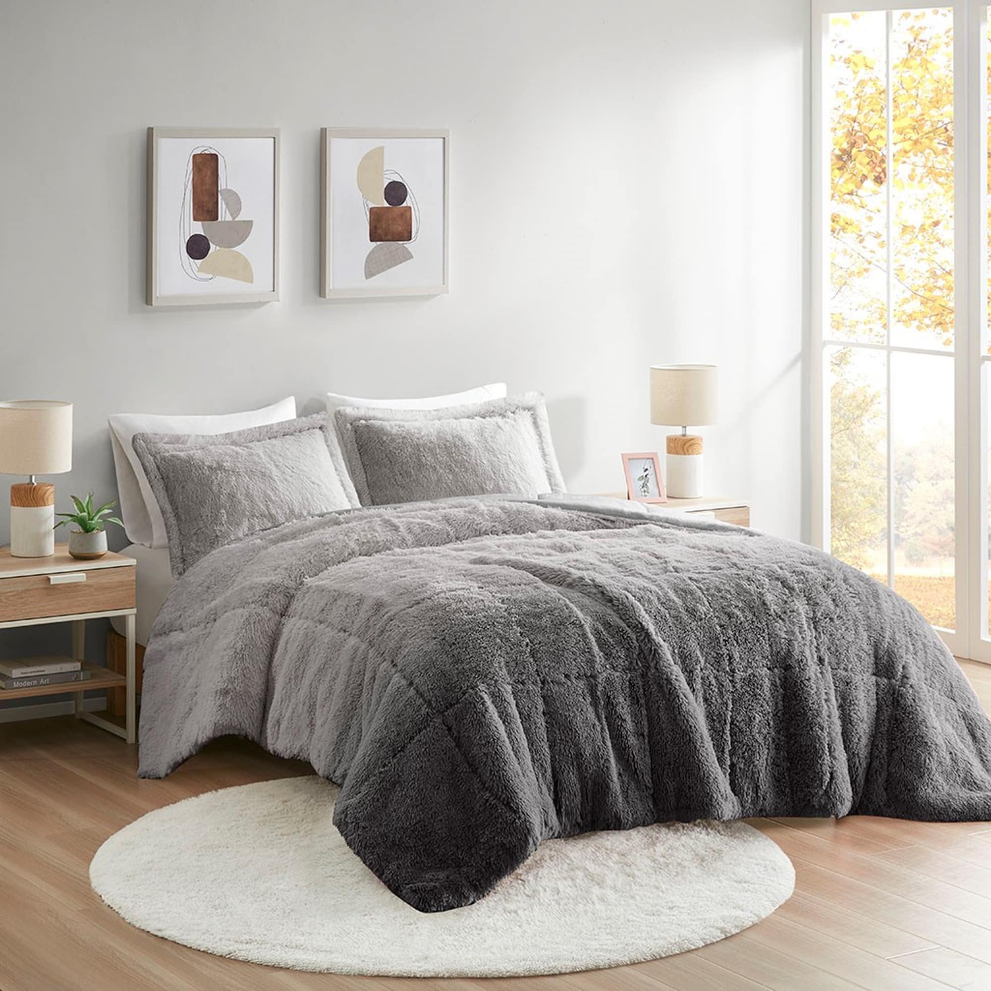 HyperDrop Cart King/Cal King Ombre Faux Fur Shaggy Long Comforter Mini Set - Grade A Thermal Core for Master Suite