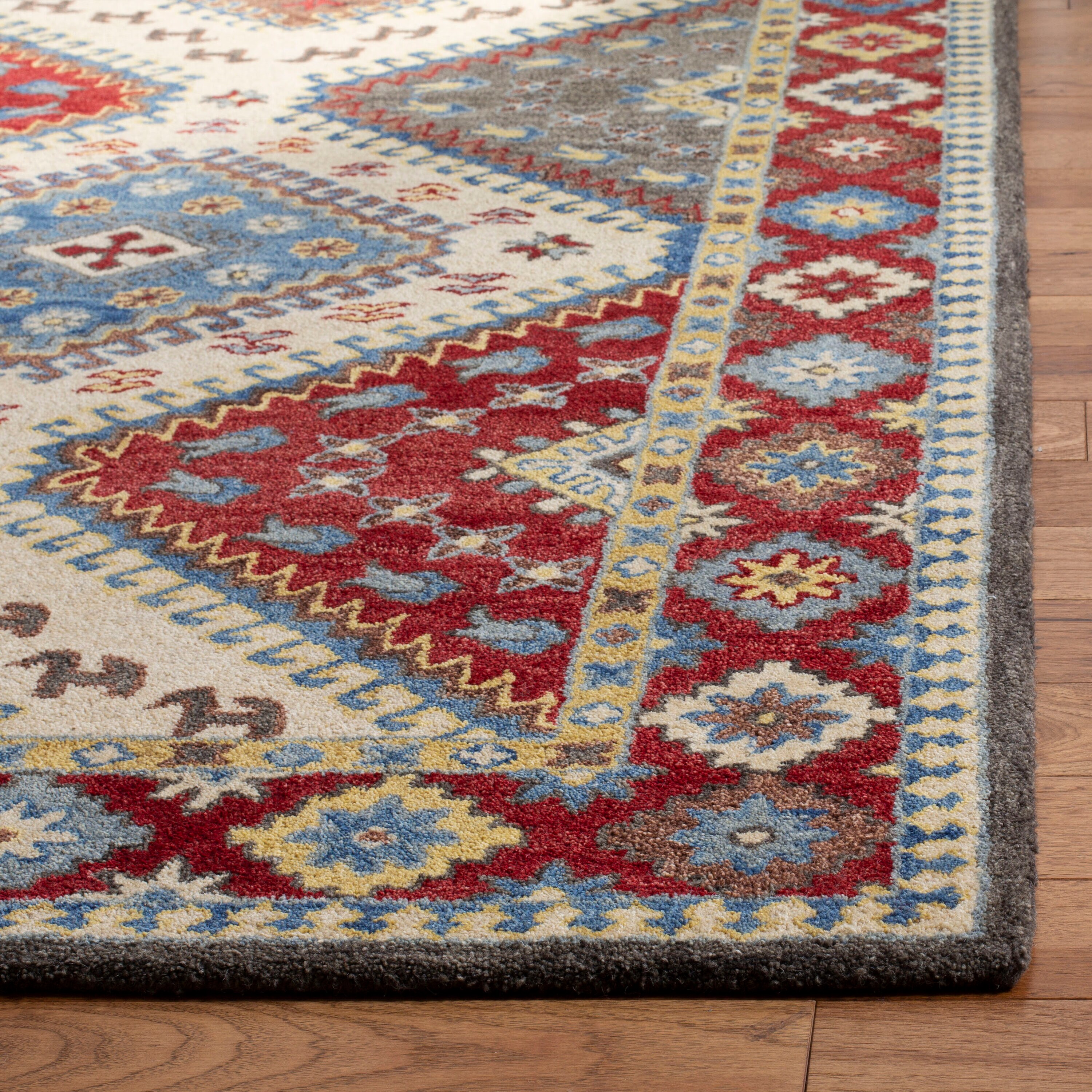 Safavieh AT507Q-5 rugs - View #4