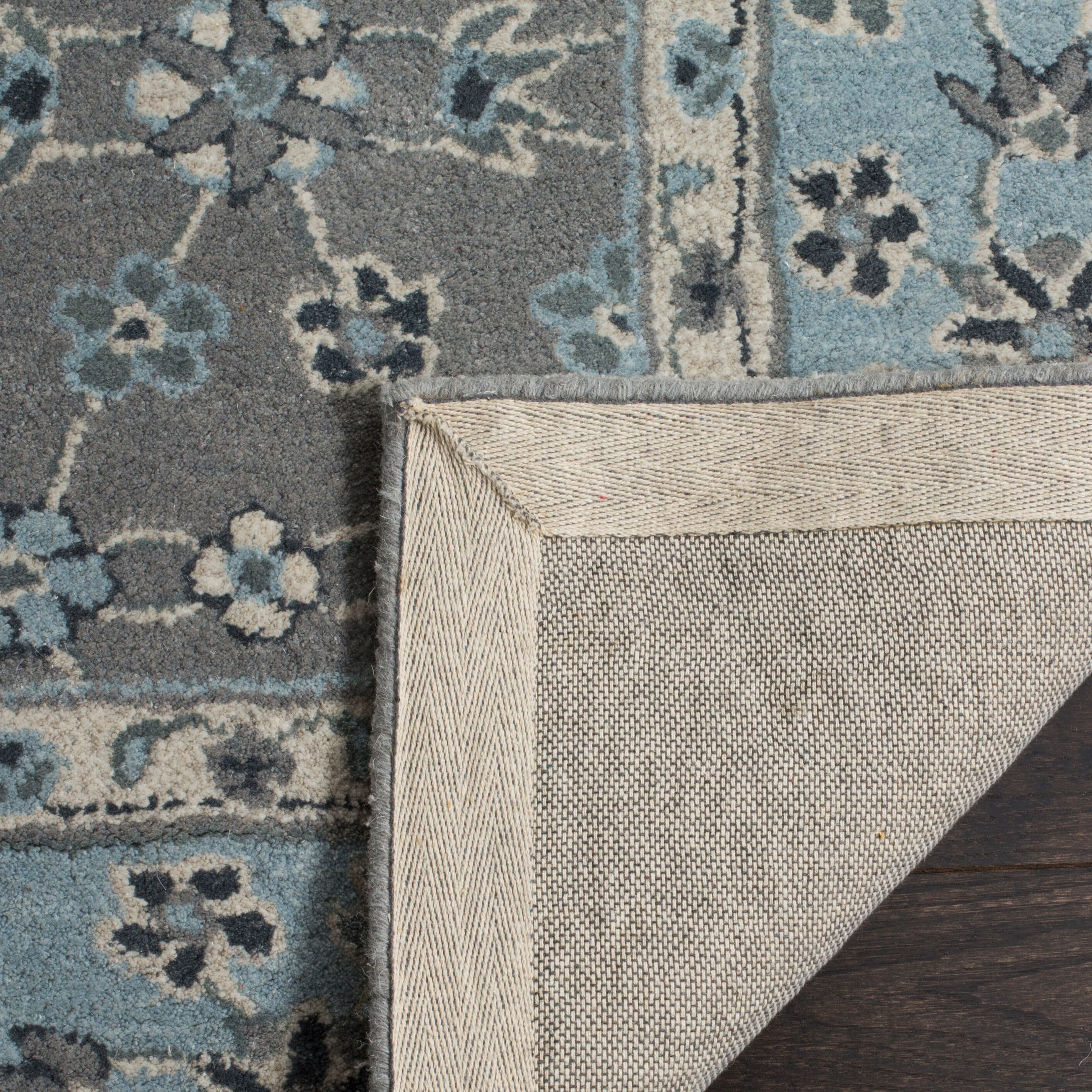 Safavieh BEL932A-24 rugs - View #4
