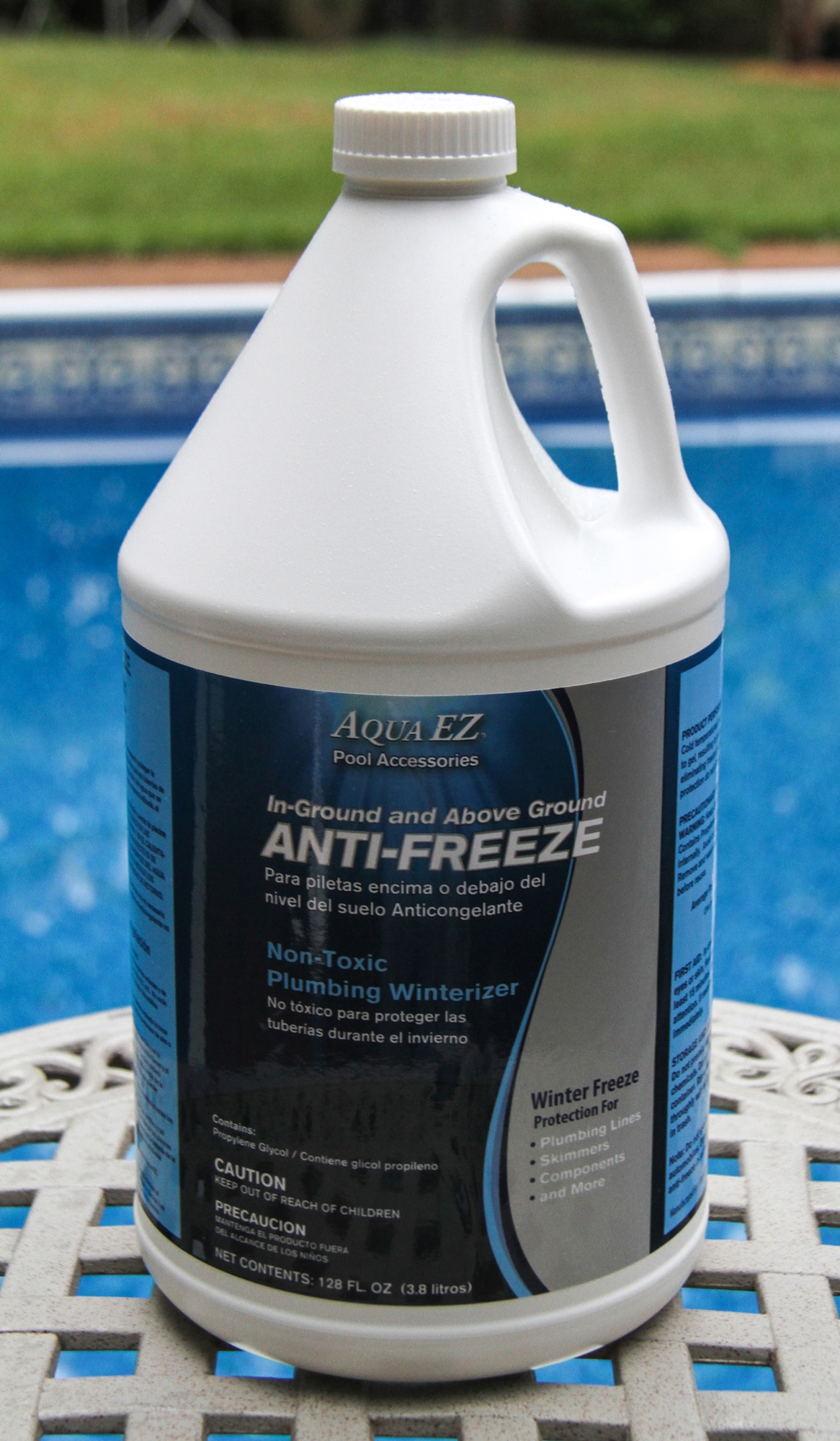 Aqua EZ 1-Gallon Winterizing Pool Chemical in the Pool Winterizing ...