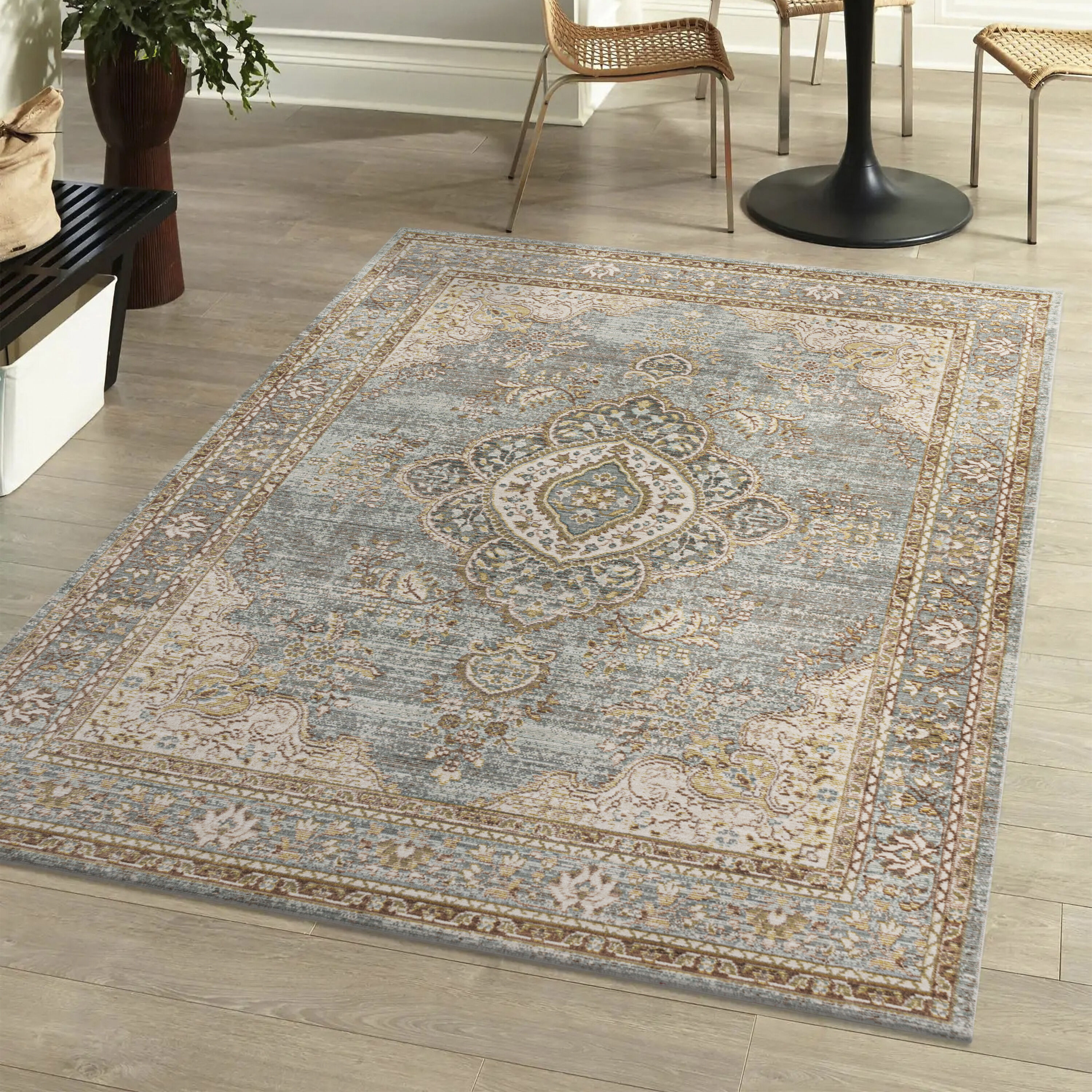 JONATHAN  Y MDP305B-4 MODERN PERSIAN Khilana 4 x 6 (ft) Loomed Polyester Chambray Blue/Ivory Rectangular Indoor Medallion Persian Area rug