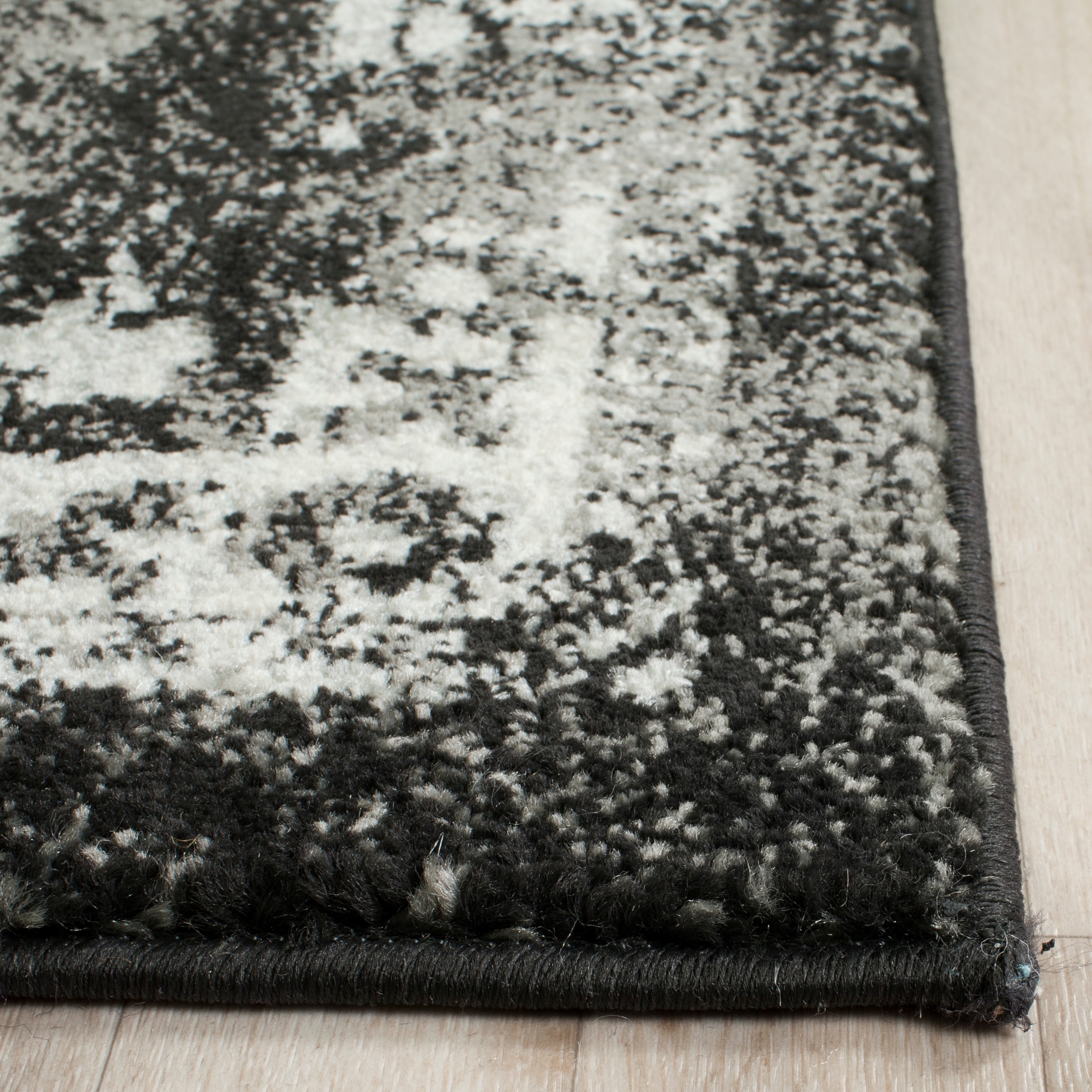 Safavieh EVK256R-9 rugs - View #3