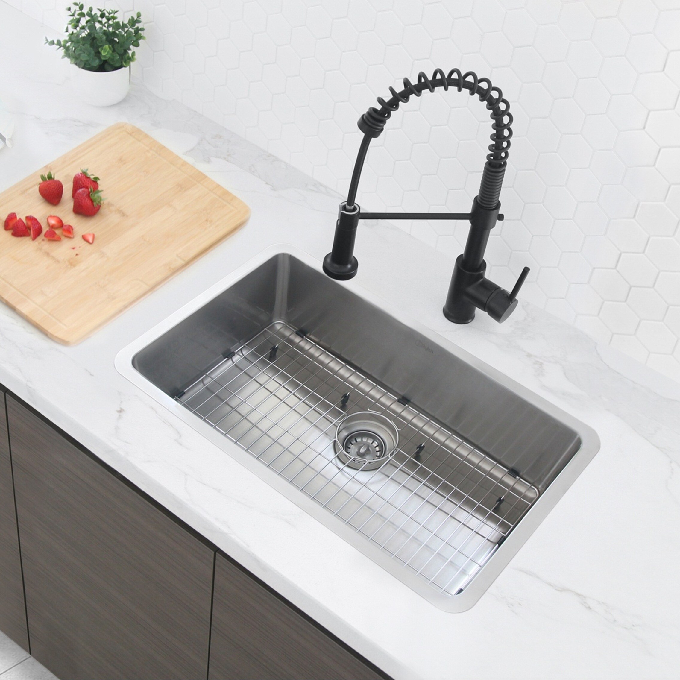 29.5'' L Single Bowl Stainless Steel Kitchen Sink