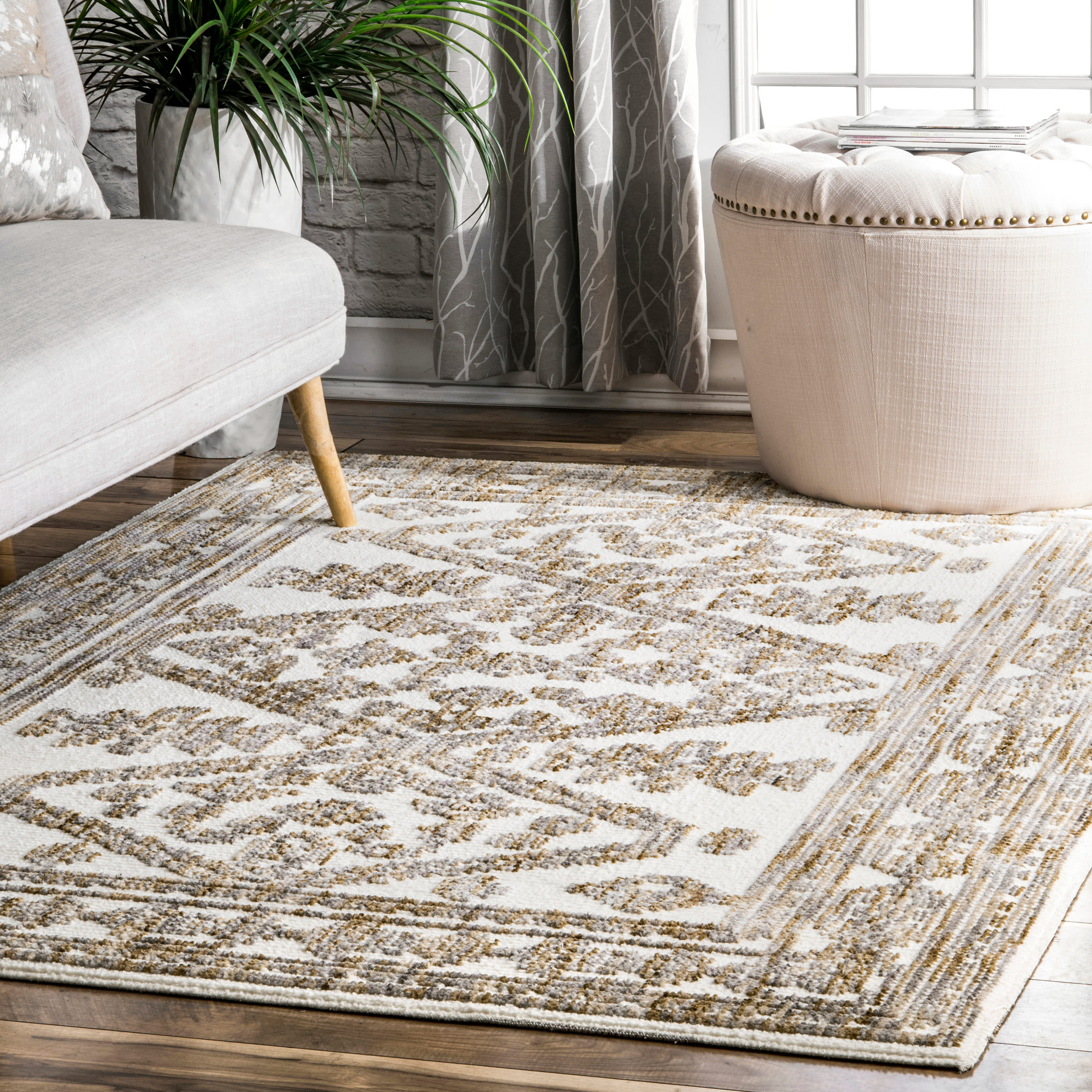 nuLOOM GRCA06A-406 4 x 6 (ft) Loomed Polyester Beige Rectangular Indoor Medallion Area rug