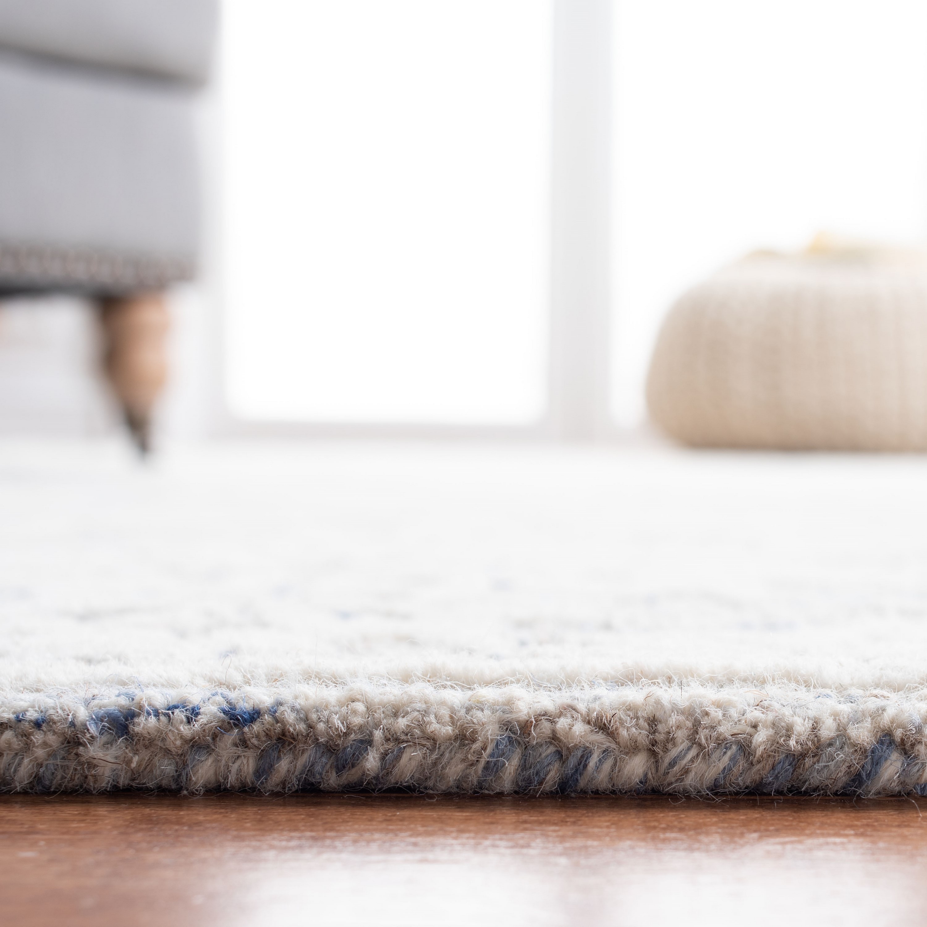 Safavieh GLM651M-28 rugs - View #4