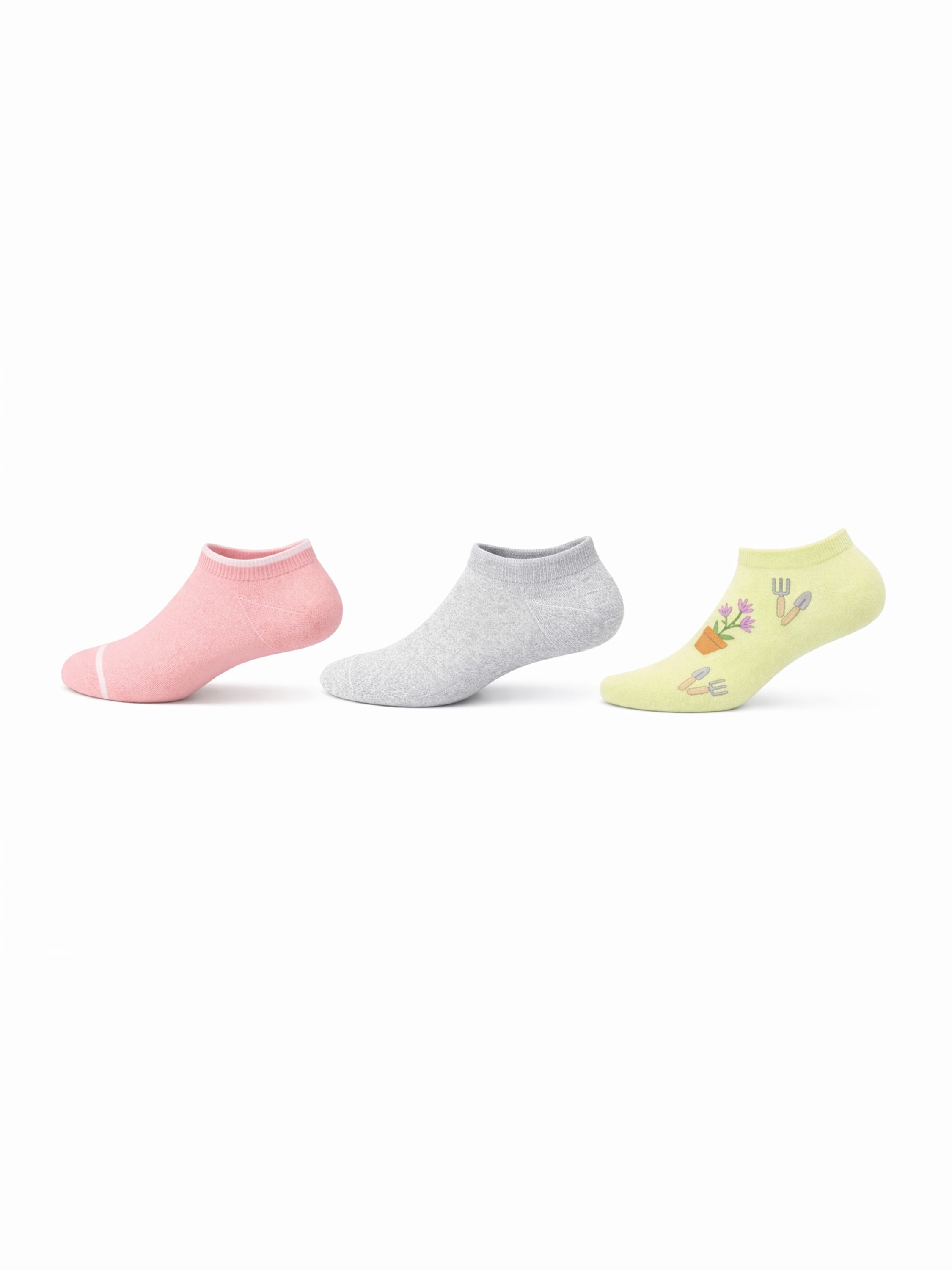 Wrangler Women's M Polyester blend Low Socks 3 -Pack