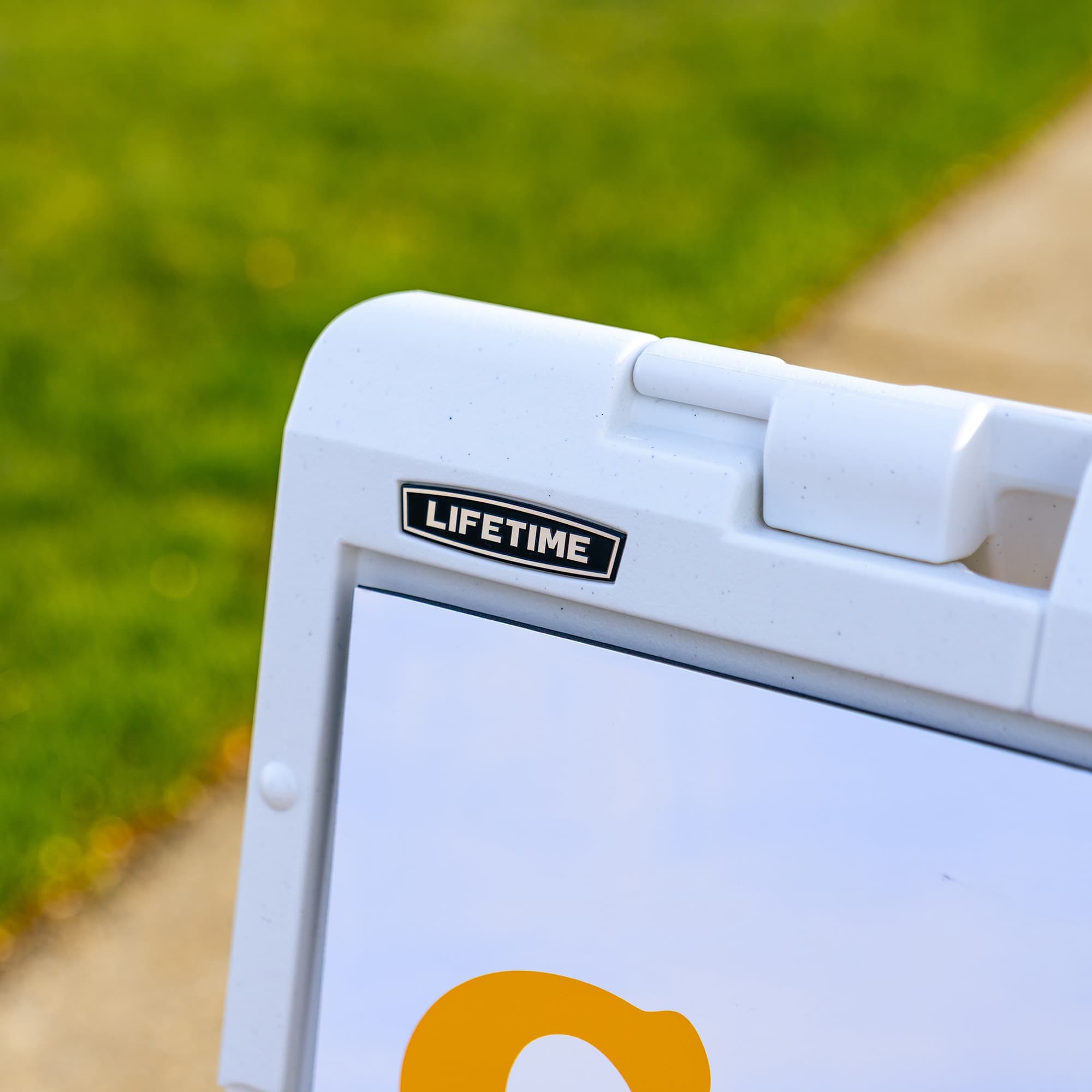 LIFETIME 81095 Sign-Holders - View #7