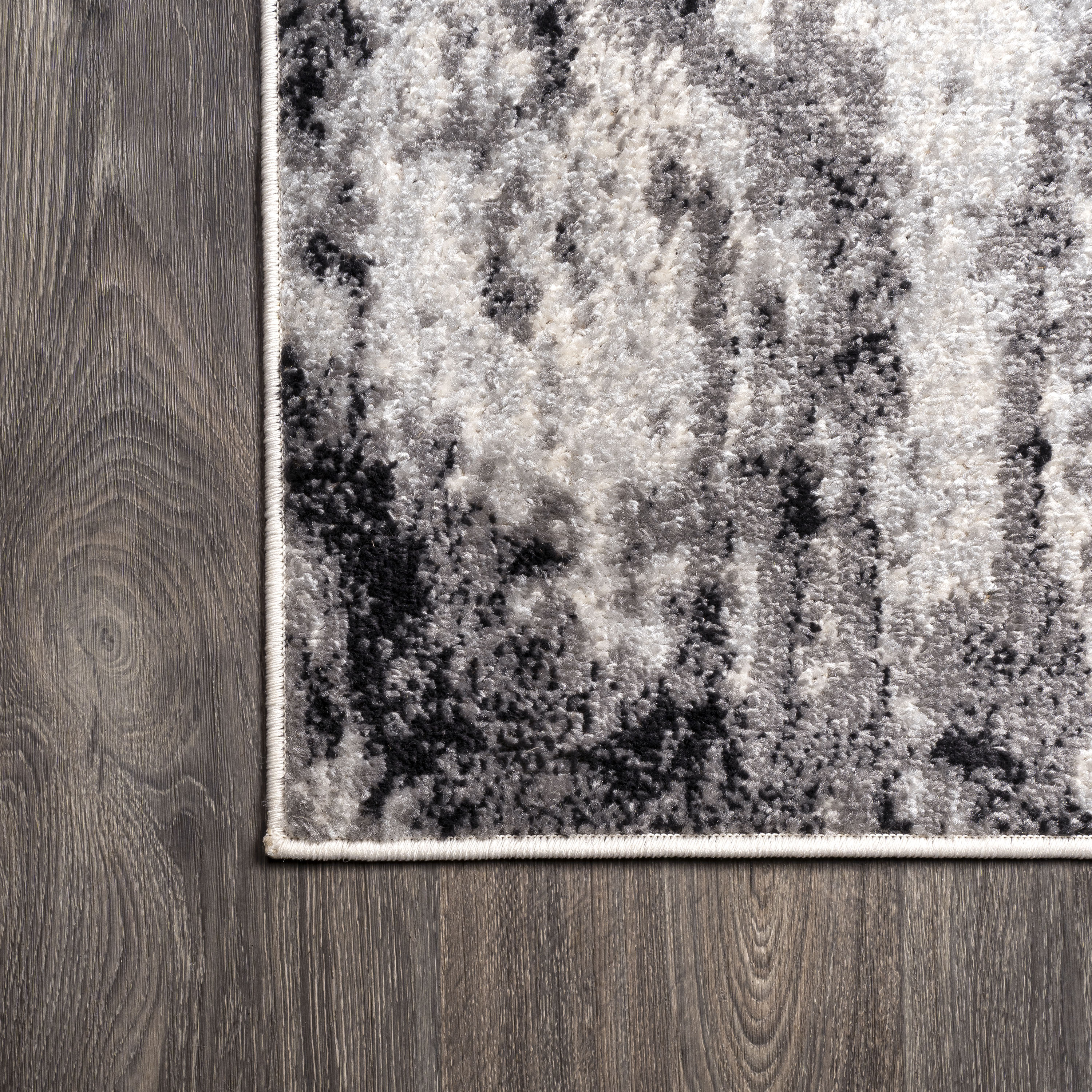 Storm Gray/Cream Abstract Synthetic 4' x 6' Easy Care Rug