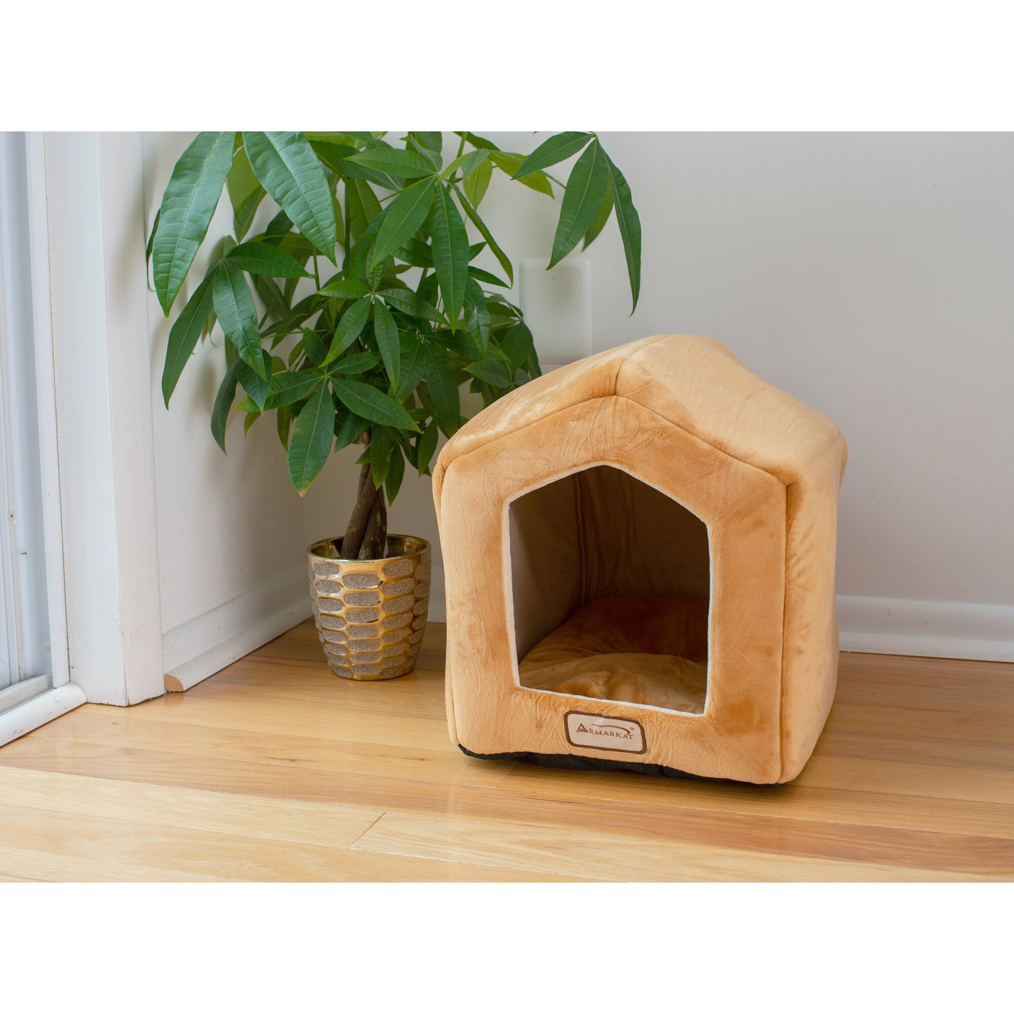 Small Beige Velvet House-Shaped Cat Bed with Fiberfill