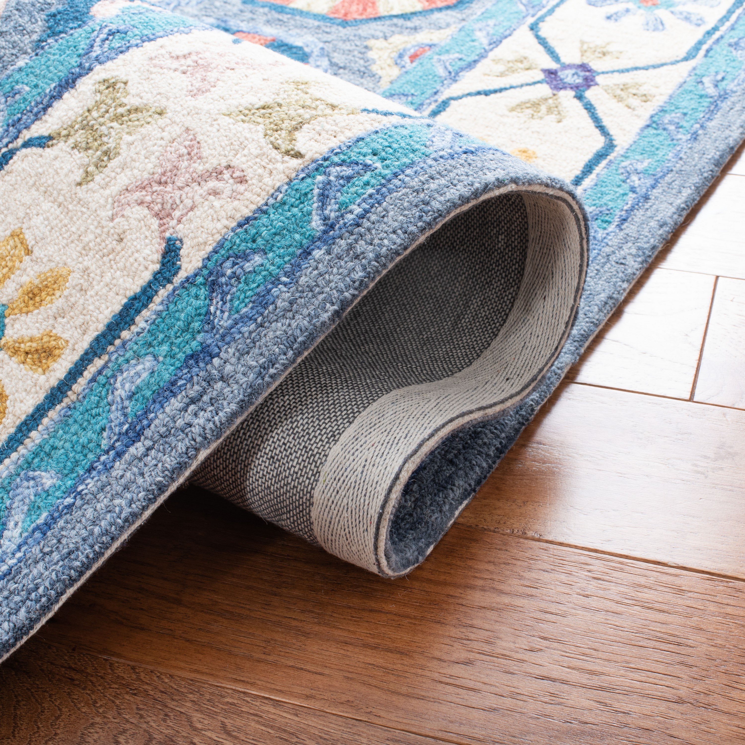 Safavieh MET116M-3 rugs - View #5