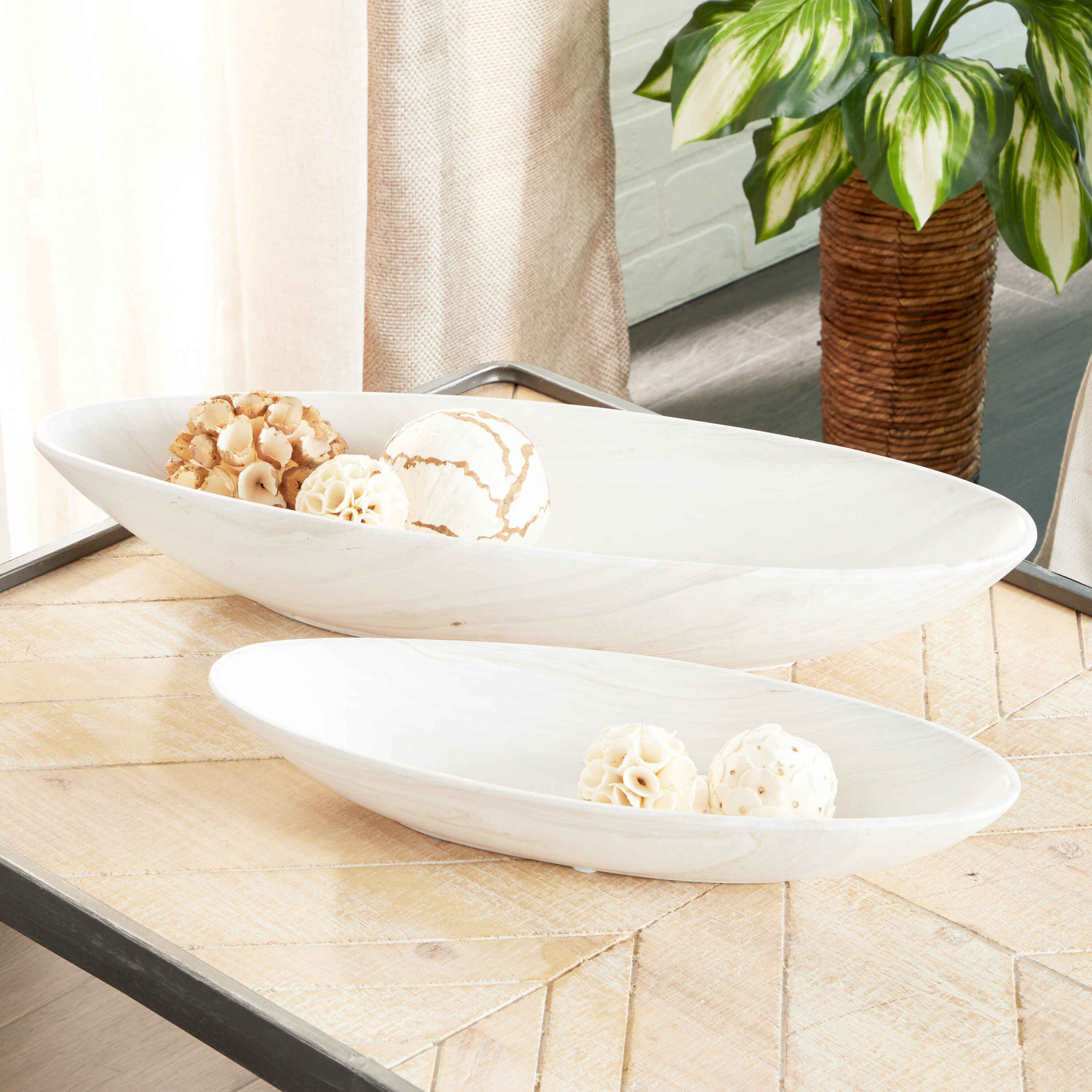 CosmoLiving by Cosmopolitan 18940 2 -Pack Round 3.0-Inches W Small White Porcelain Indoor/Outdoor Low bowl planter