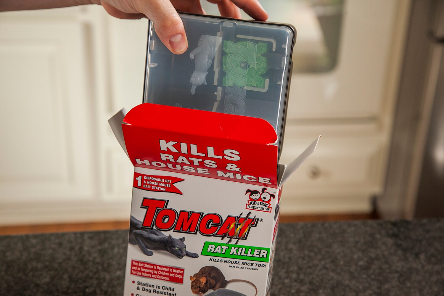 Tomcat Tier Mouse Killer I Refillable Mouse Bait Station - 16 oz bag