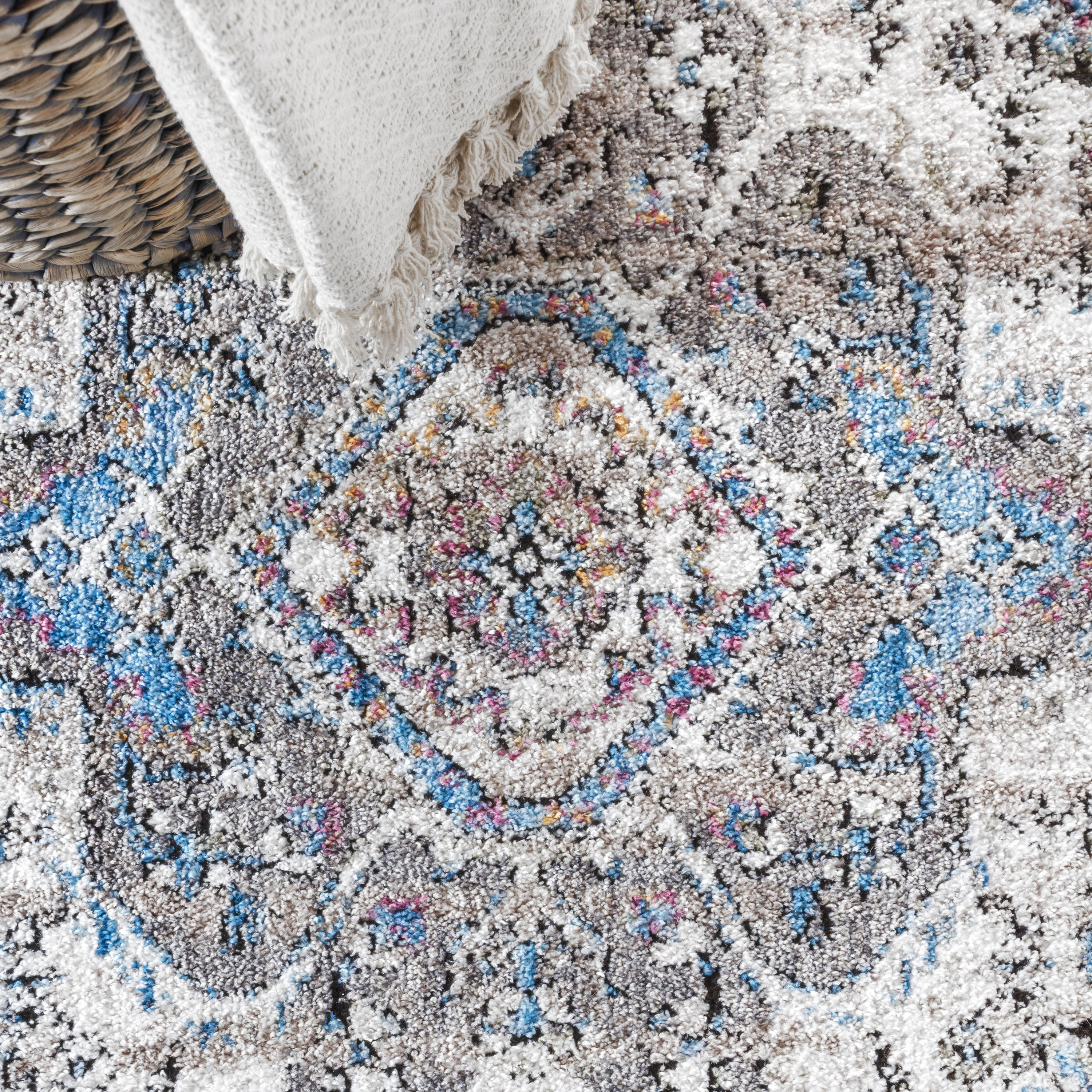 JONATHAN  Y RES106A-5 rugs - View #4